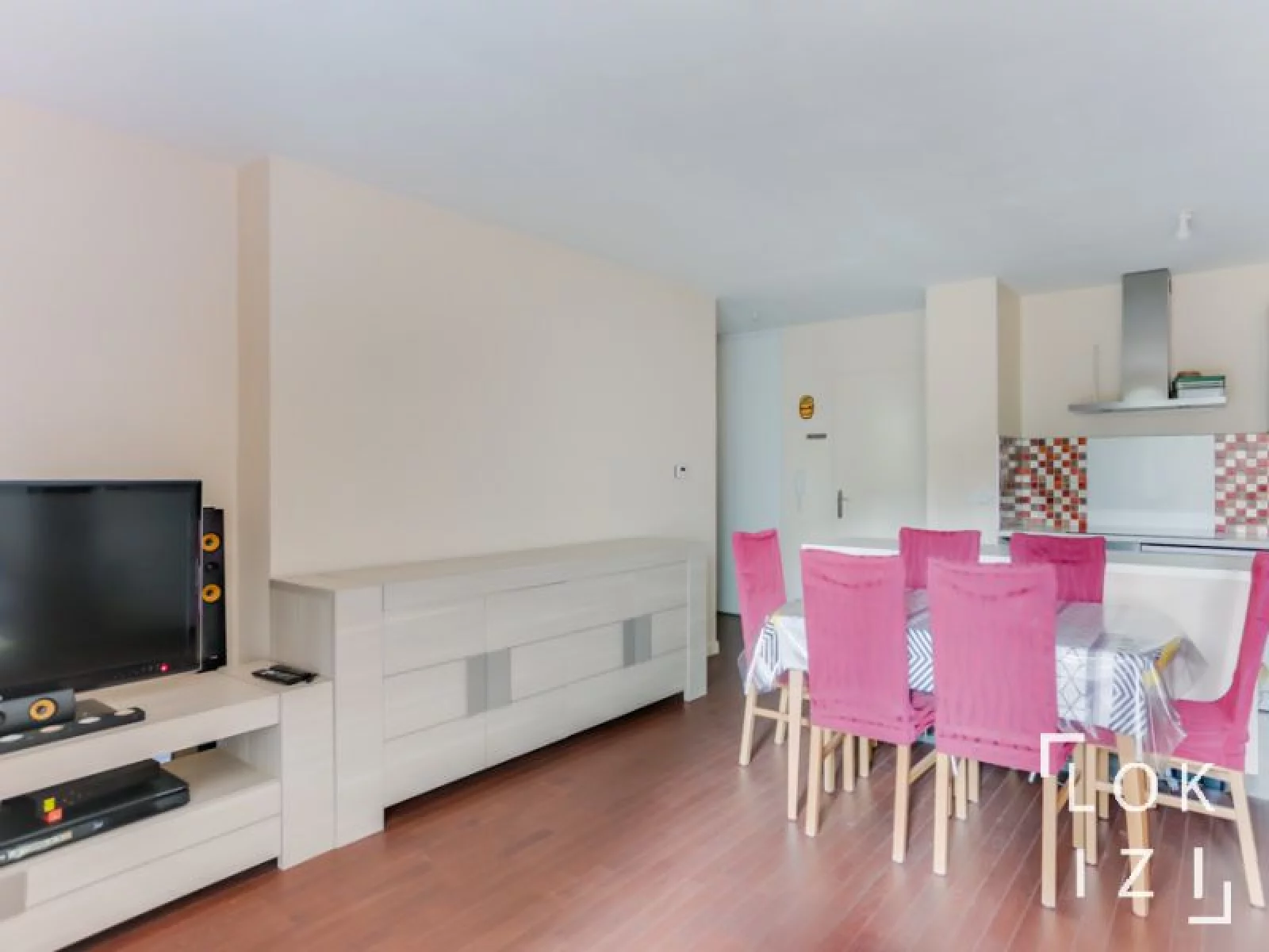  Vente appartement meubl 3 pices 64m avec terrasse (Paris - Rosny s/ Bois 93)