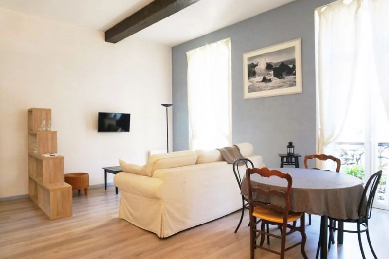 Location appartement meubl 2 pices 54m (Bordeaux centre)