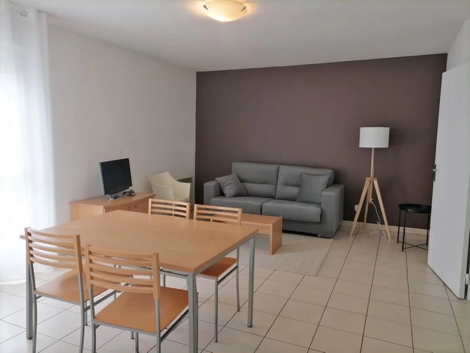 Location appartement meubl 2 pices 42m (Paris est - Bry sur Marne)