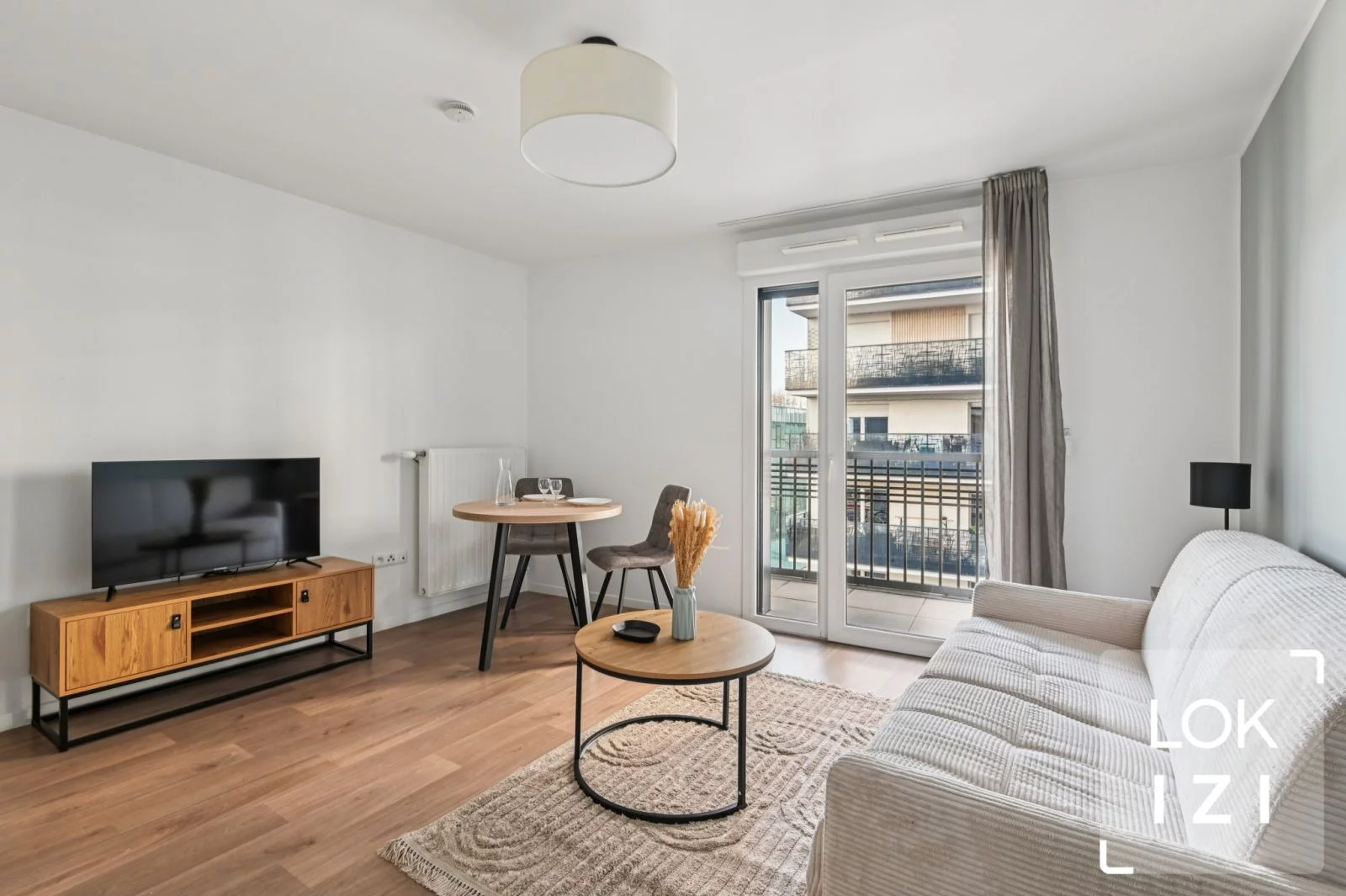 Location studio meubl� 27m� balcon (Saint-Ouen 93 - Paris nord)