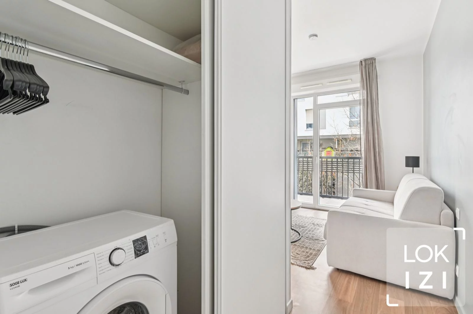 Location studio meubl� 32m� - Saint-Ouen (93400)