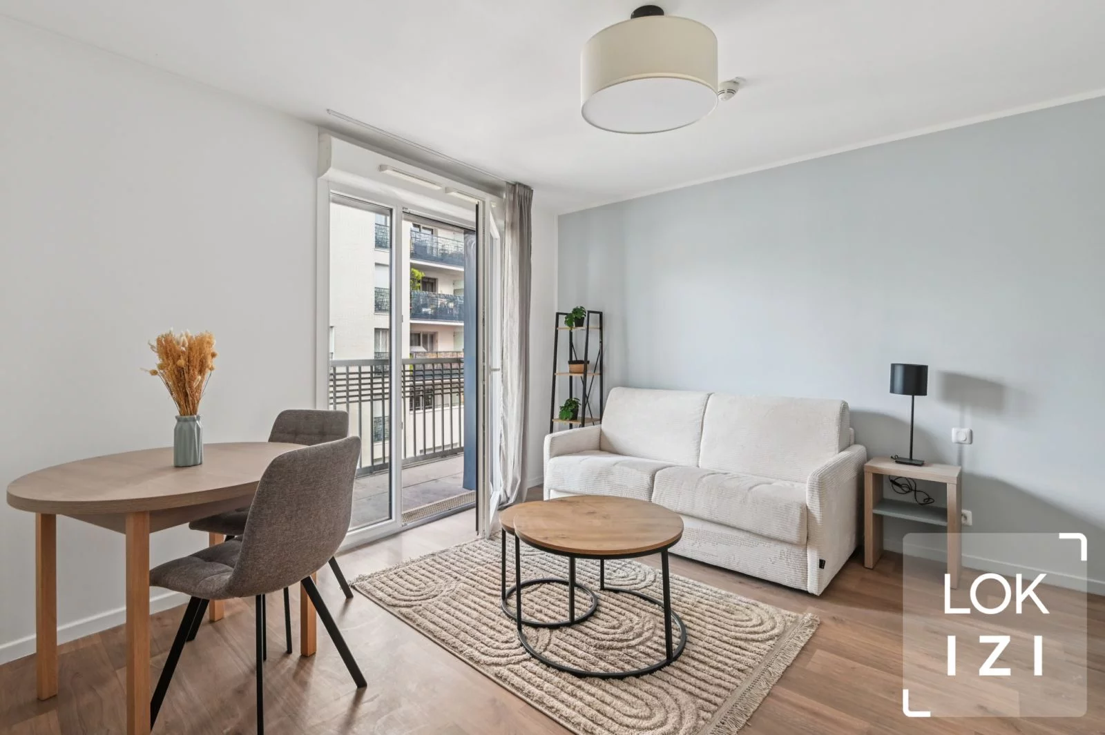 Location studio meubl� 27m� balcon (Saint-Ouen 93 - Paris nord)