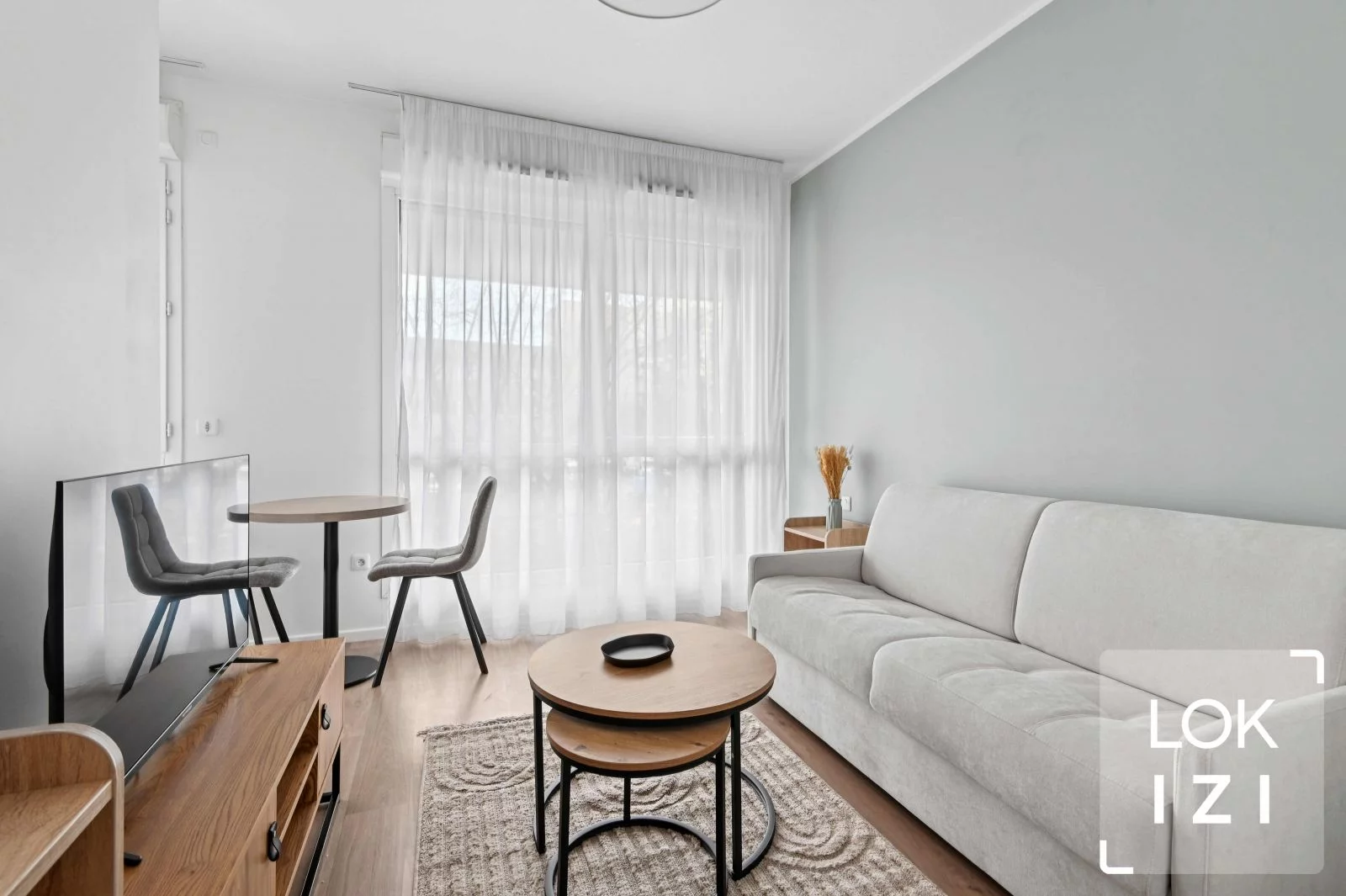 Location studio meubl� 27m� - Saint-Ouen (93400)