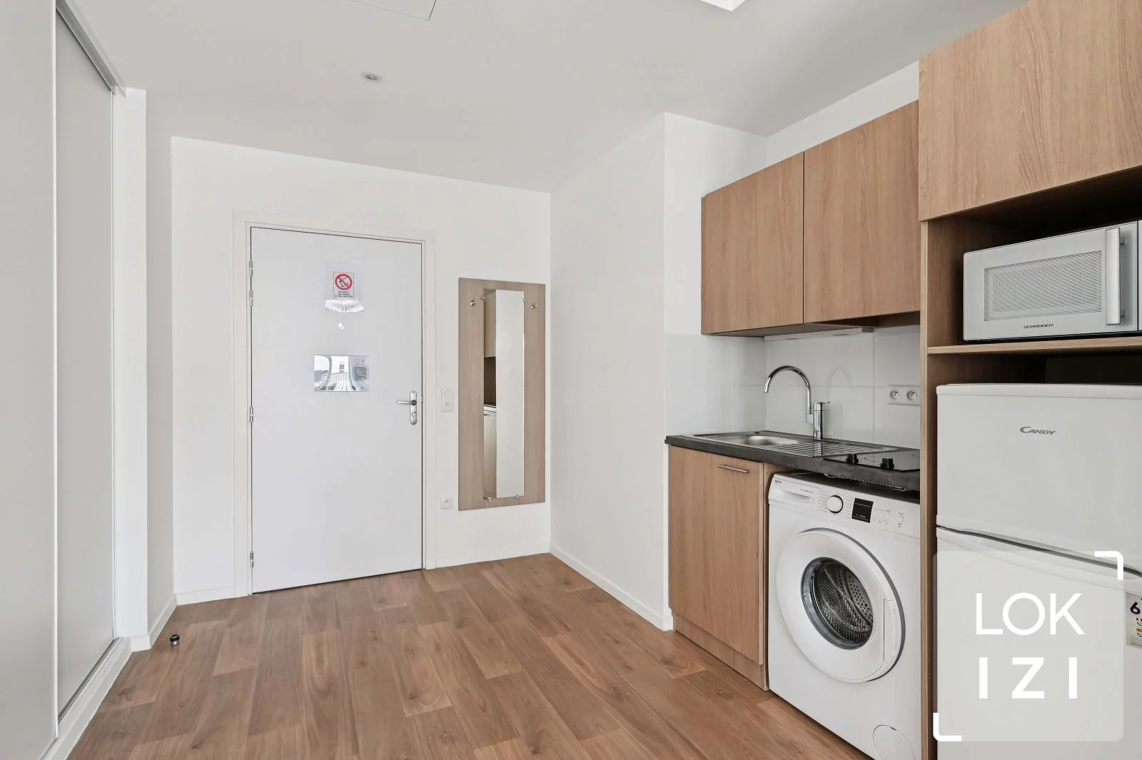 Location appartement meubl� 2 pi�ces 39m� (Saint-Ouen 93)