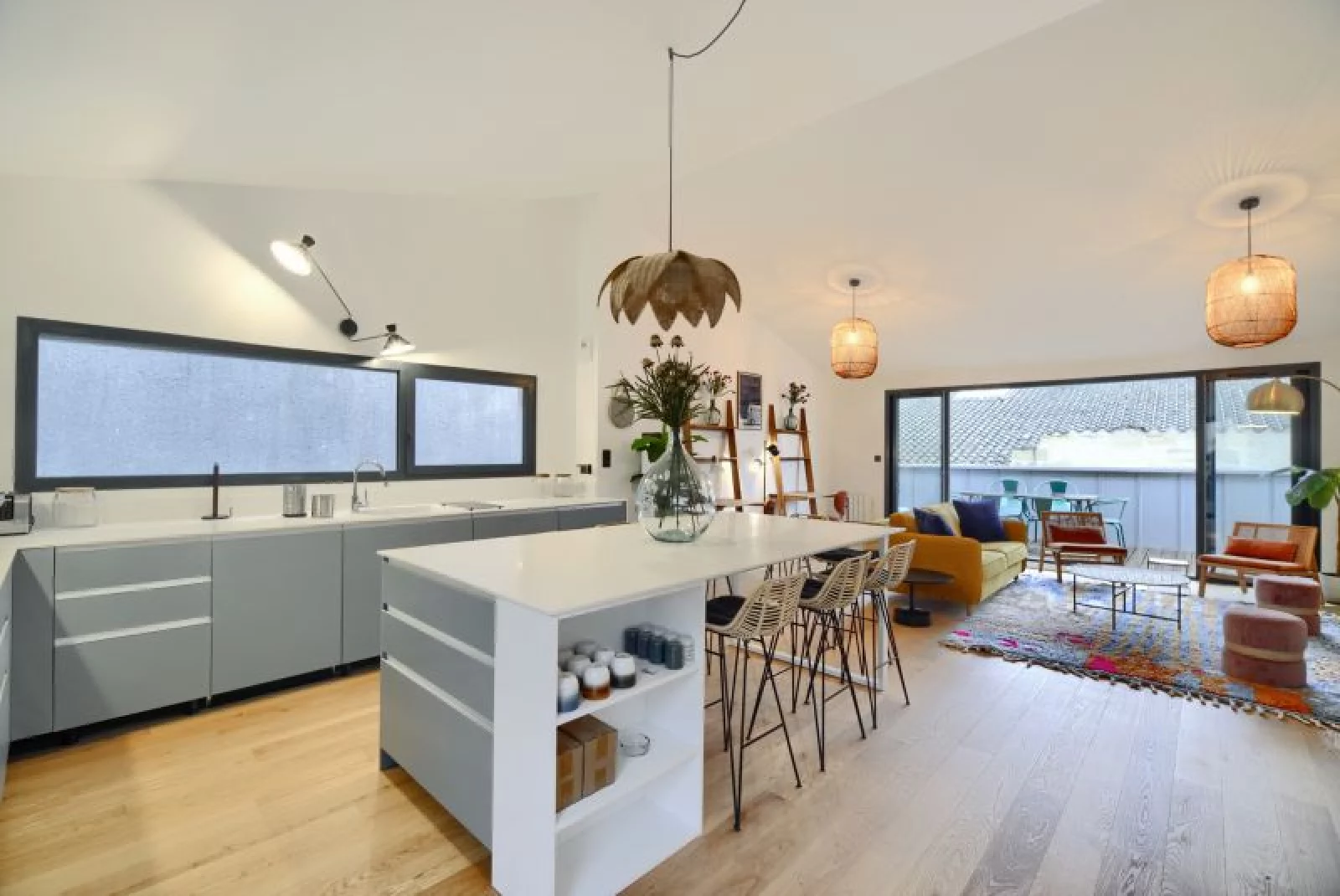 Location appartement duplex meublé 4 pièces de 110m² (Bordeaux - Chartrons)