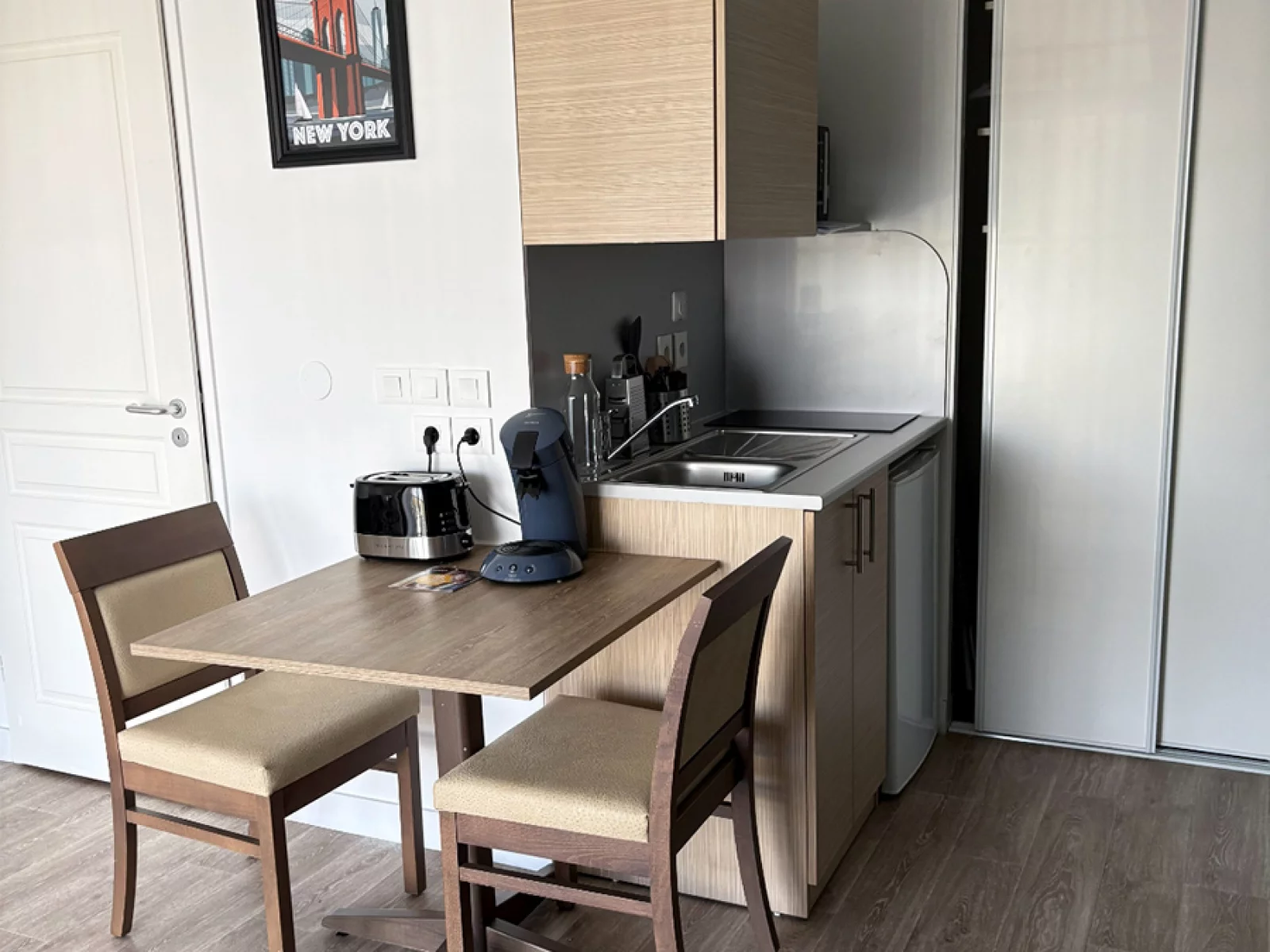 Location studio meubl� 27m� (Clermont-Ferrand)