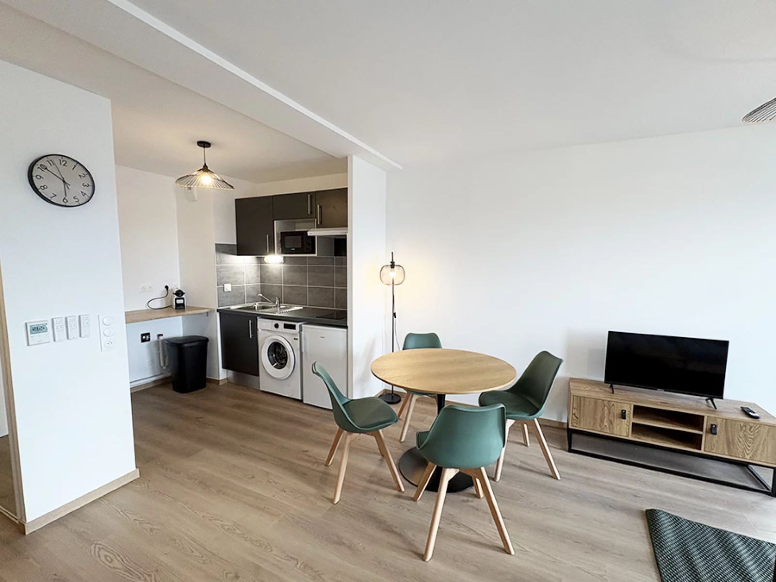 Location appartement meubl� 2 pi�ces 46m� (Bordeaux - Belcier)