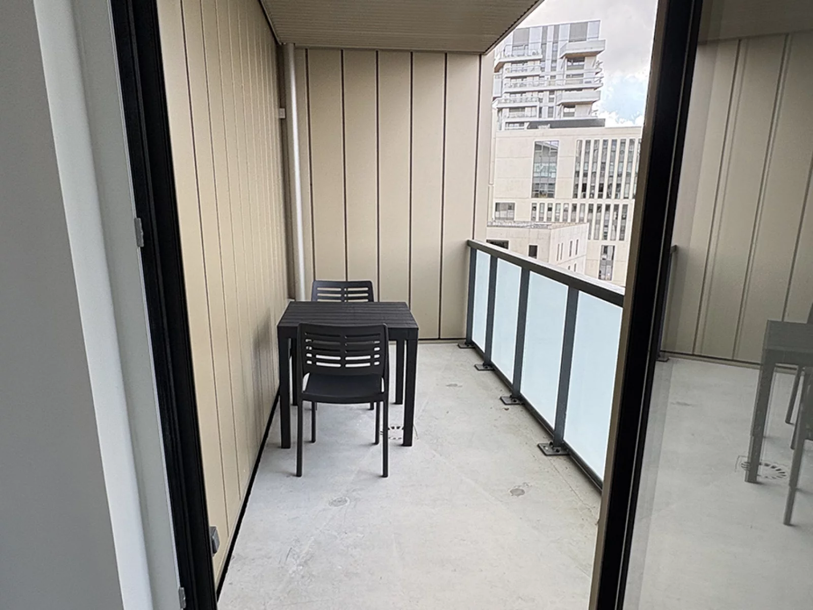 Location appartement meubl� 2 pi�ces 46m� (Bordeaux - Belcier)
