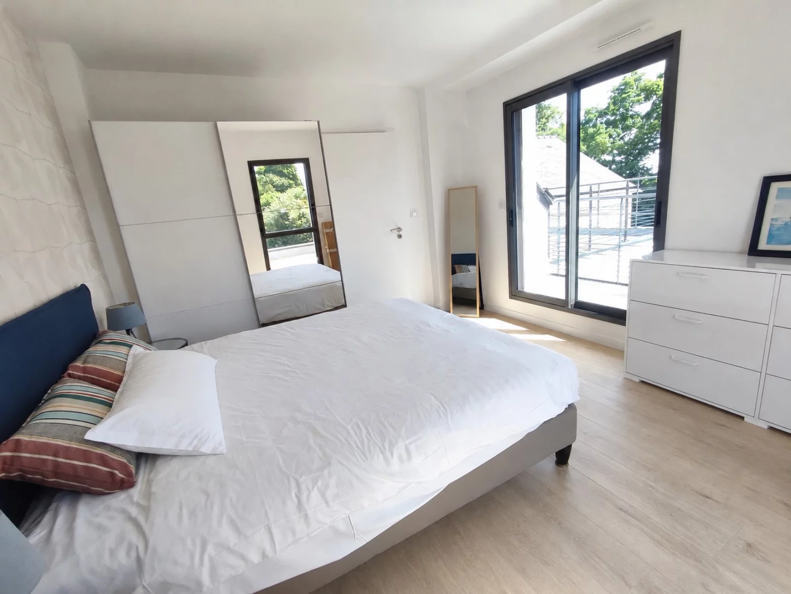 Location maison meubl�e T5bis de 220m� (Ploeren - Vannes 56)