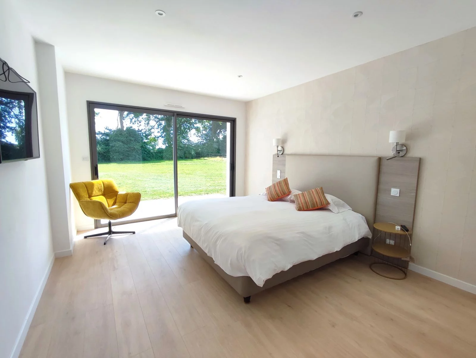 Location maison meubl�e T5bis de 220m� (Ploeren - Vannes 56)