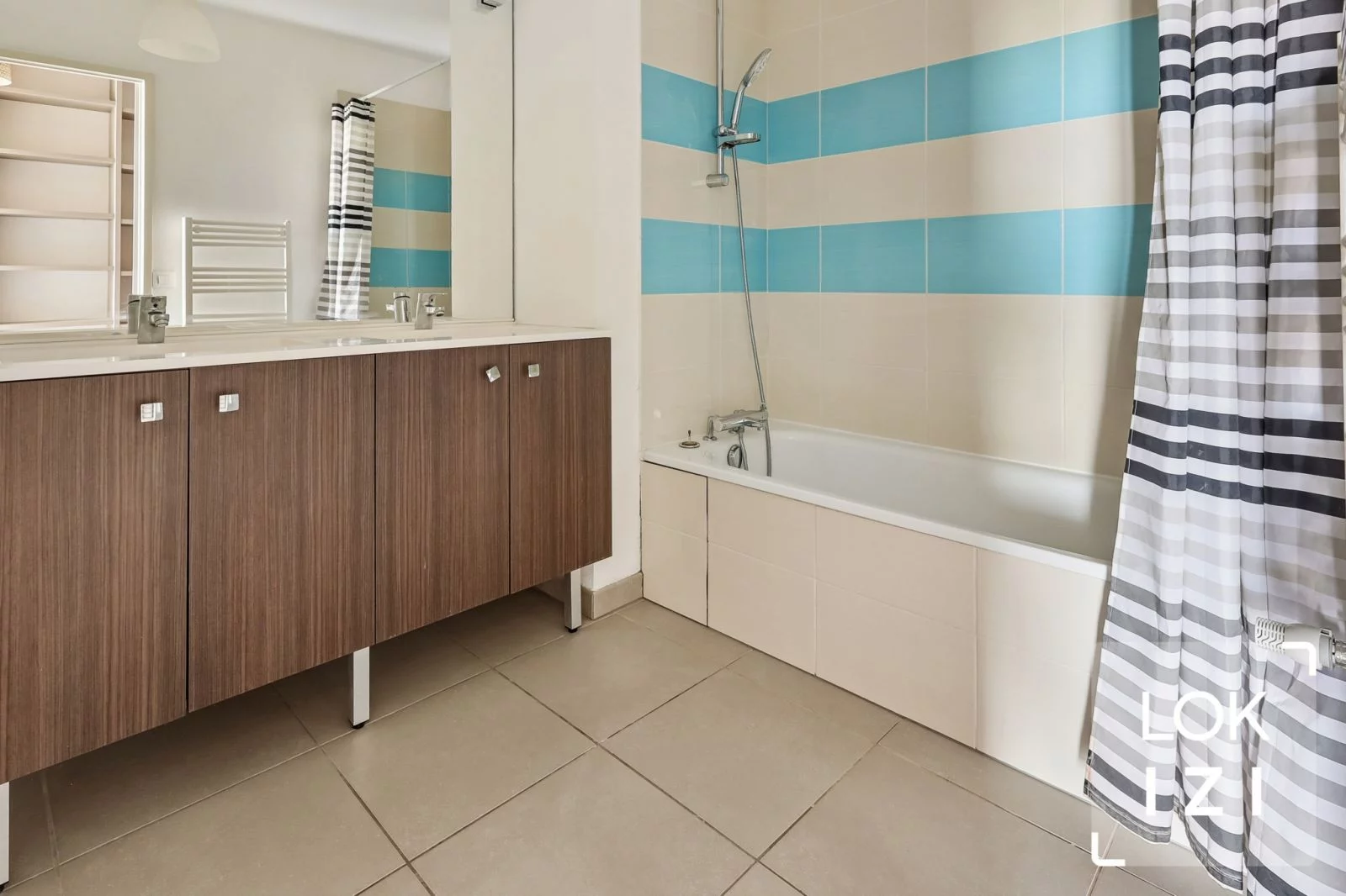 Location appartement T4 meubl� 91m� (Bordeaux - Bassins � flot)