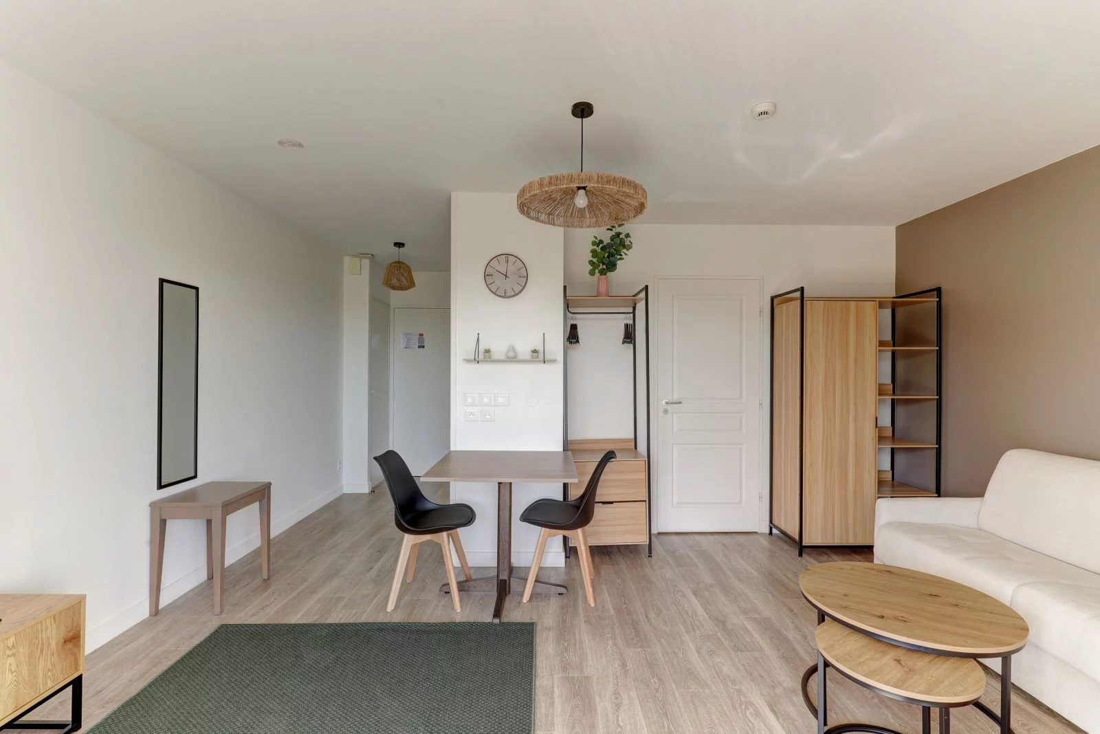 Location studio meubl� 28m� (Clermont-Ferrand)