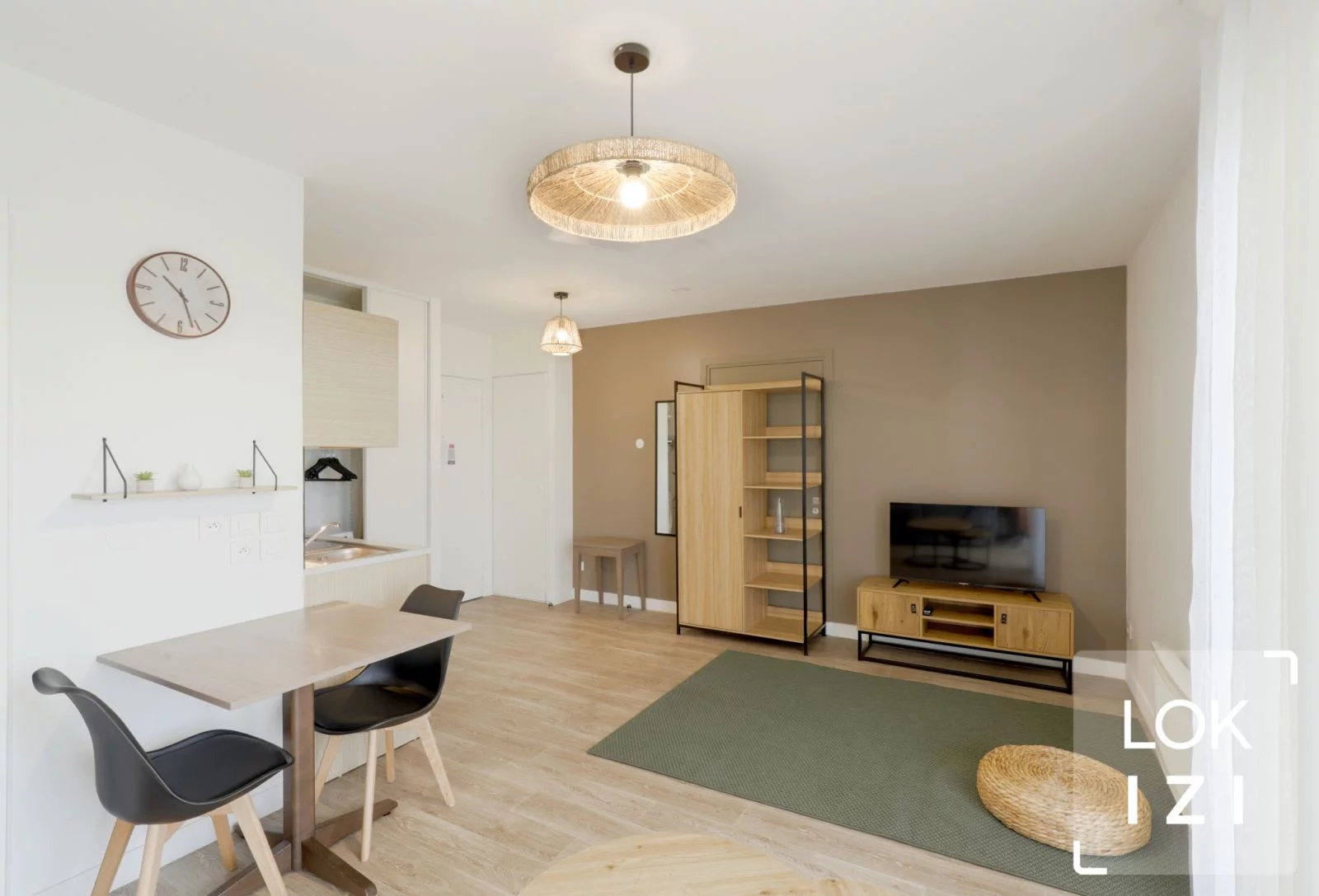 Location studio meubl� 27,5m� (Clermont-Ferrand)