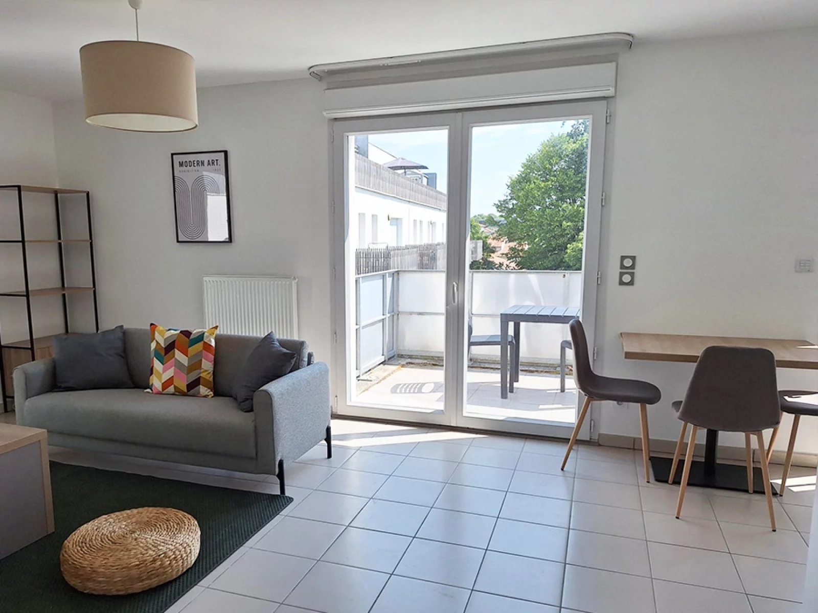 Location appartement meubl� 2 pi�ces 48m� (Bordeaux - Cenon)