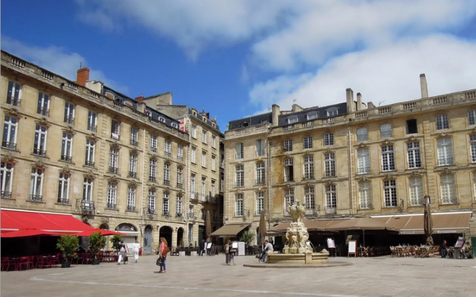 Vente appartement T2 de 54m� (Bordeaux centre Bourse)