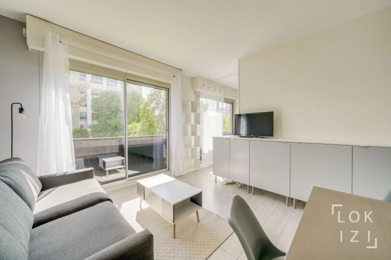 Location appartement meublé T1bis de 29m² (Bordeaux - Caudéran)