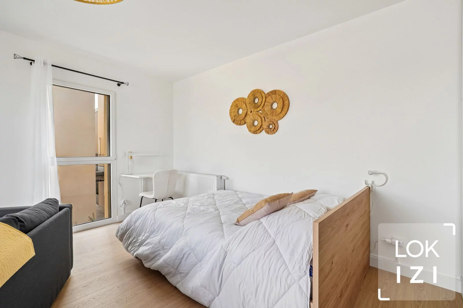 Location studio meubl� 33m� (Bordeaux-Bastide)