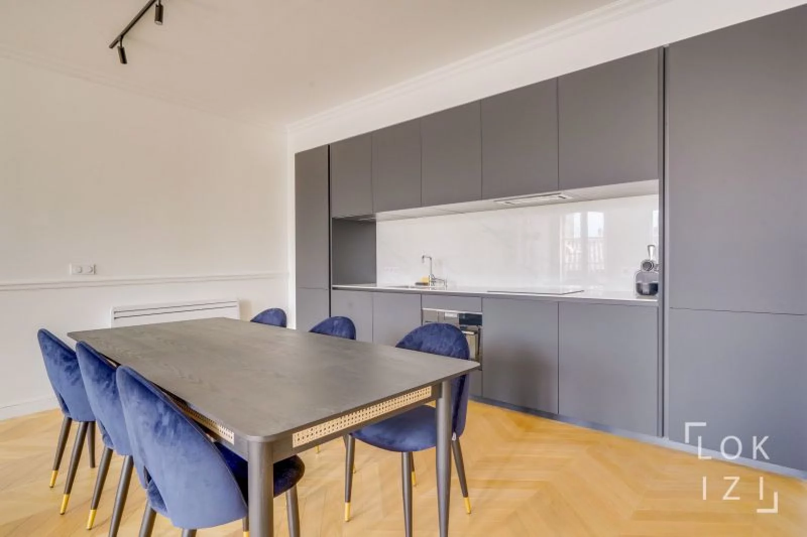 Location appartement meublé 5 pièces 110m² (Bordeaux centre - Bourse)