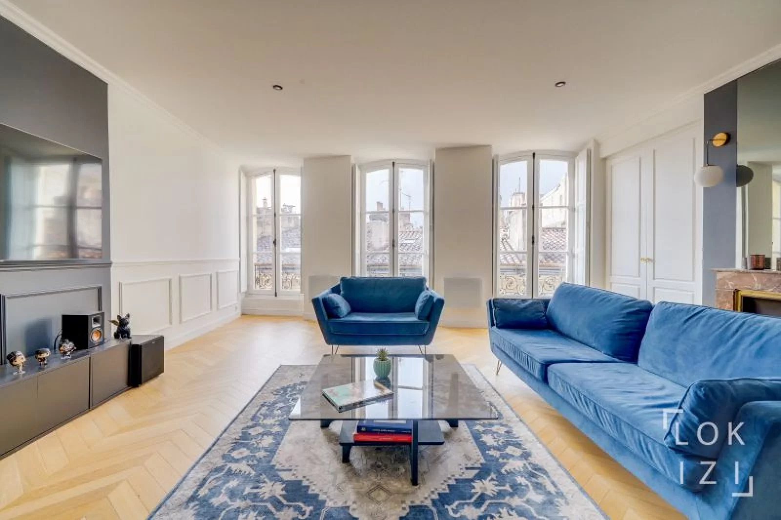 Location appartement meublé 5 pièces 110m² (Bordeaux centre - Bourse)