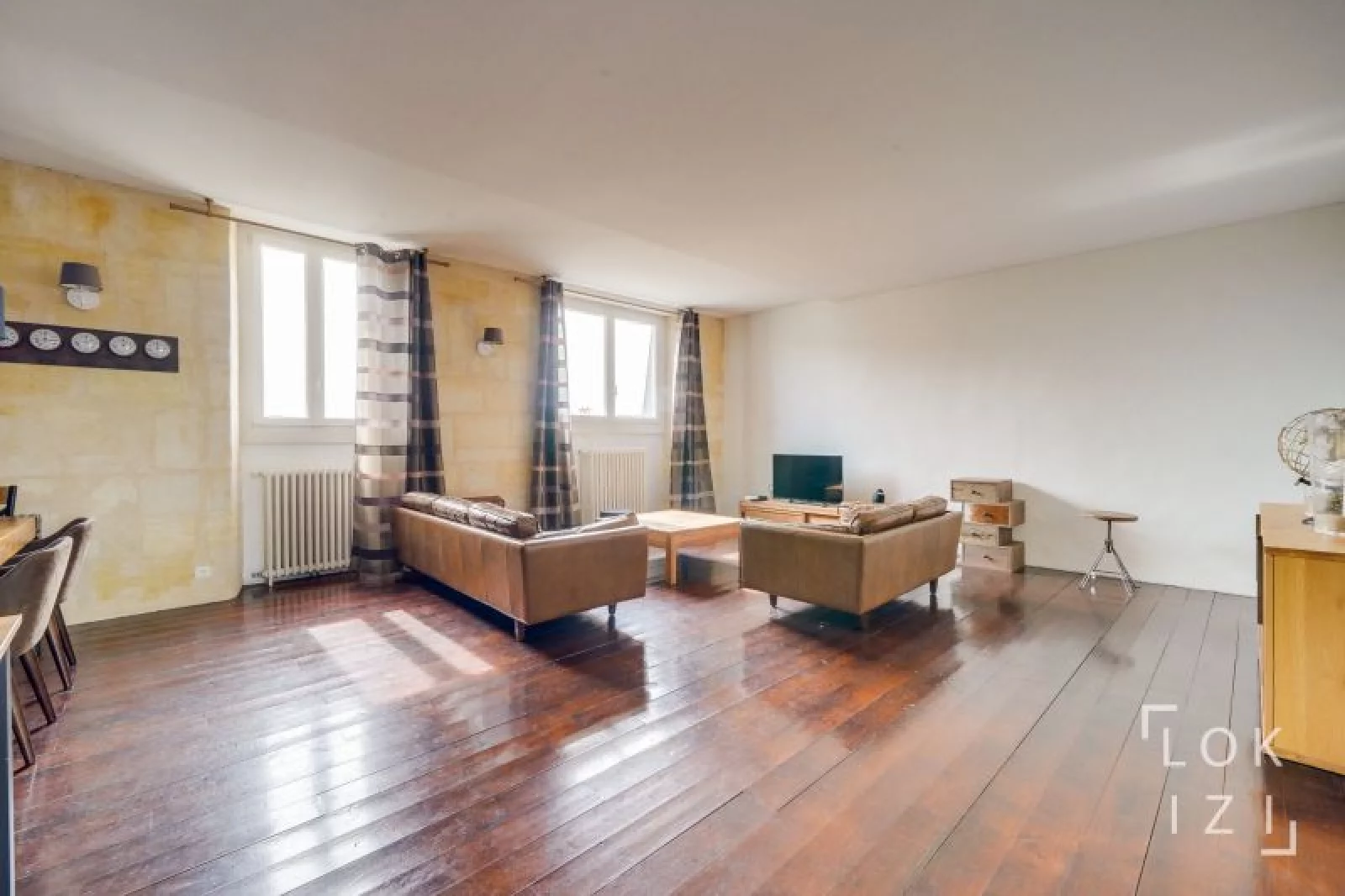 Location appartement meublé 4 pièces 116m² (Bordeaux centre)