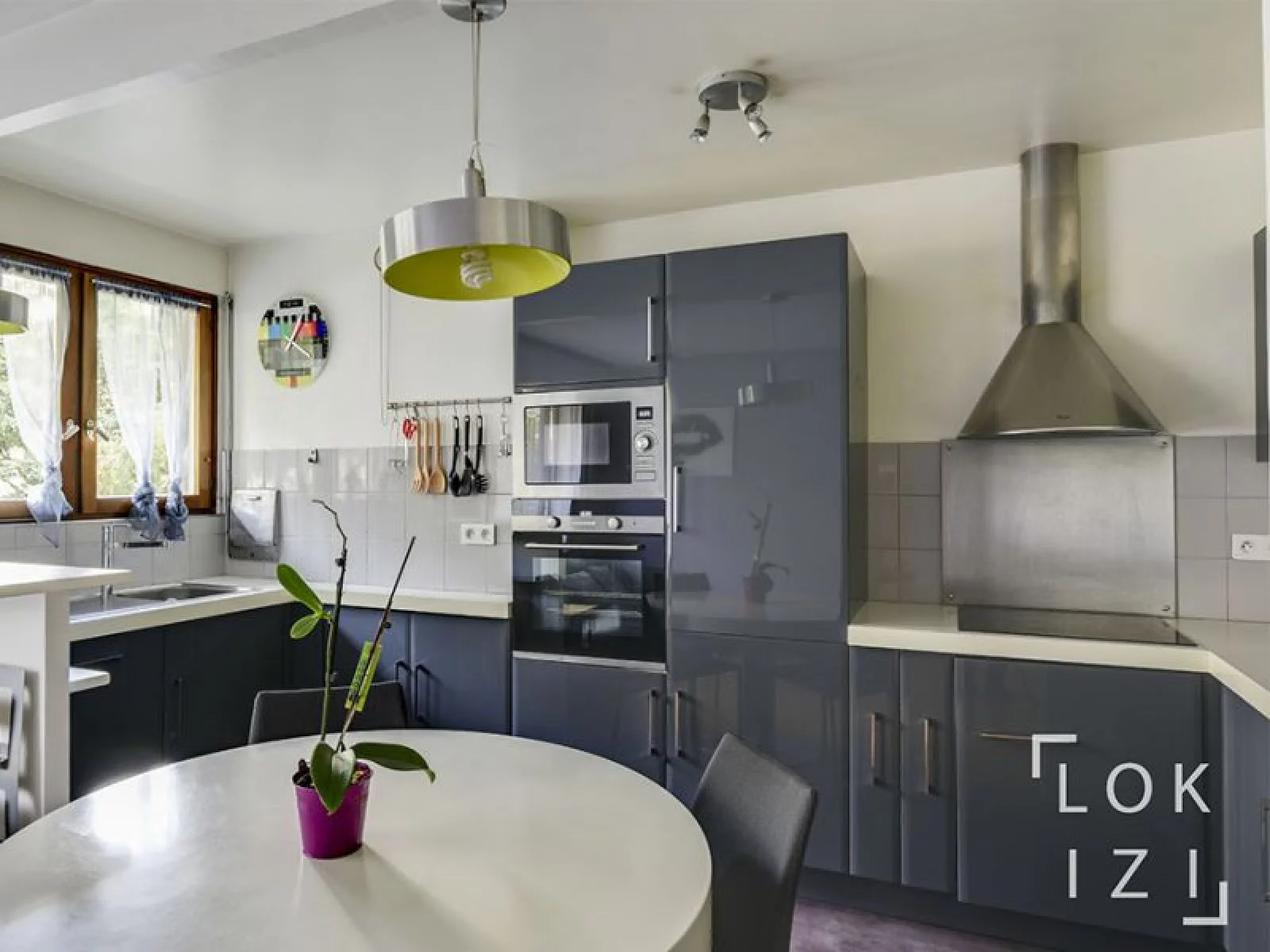 Location appartement meubl 3 pices 65m (Paris 15)