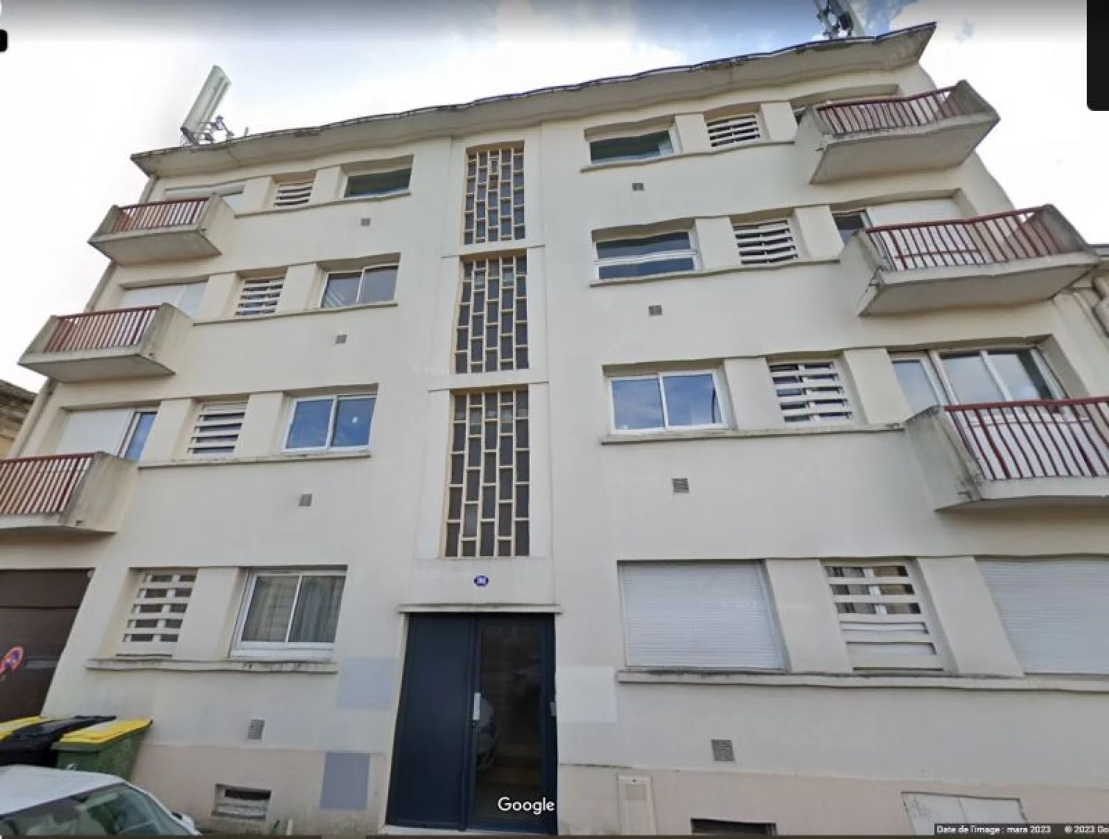 Location appartement 3 pièces meublé 73m² (Bordeaux -Saint Jean)