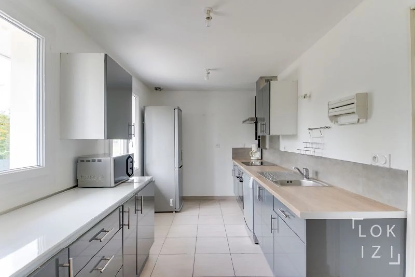 Location maison meuble 74m avec jardin (Bordeaux - Ambars et Lagrave)