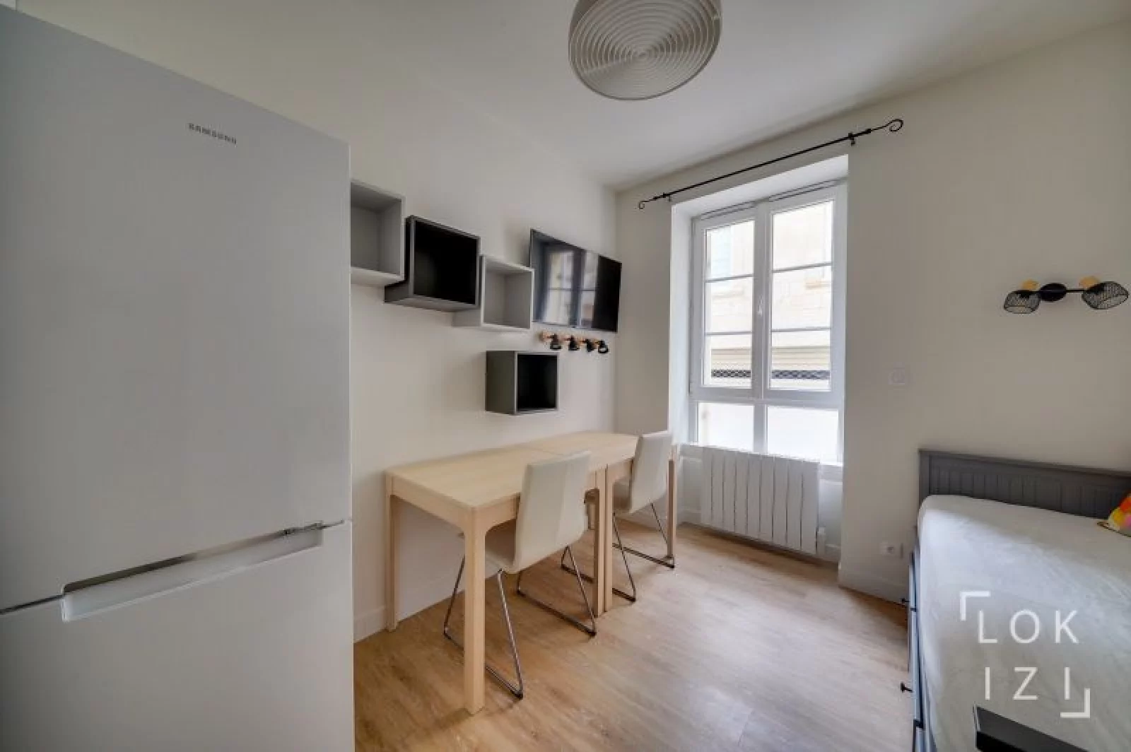 Location studio meubl 14m (Bordeaux - Chartrons)