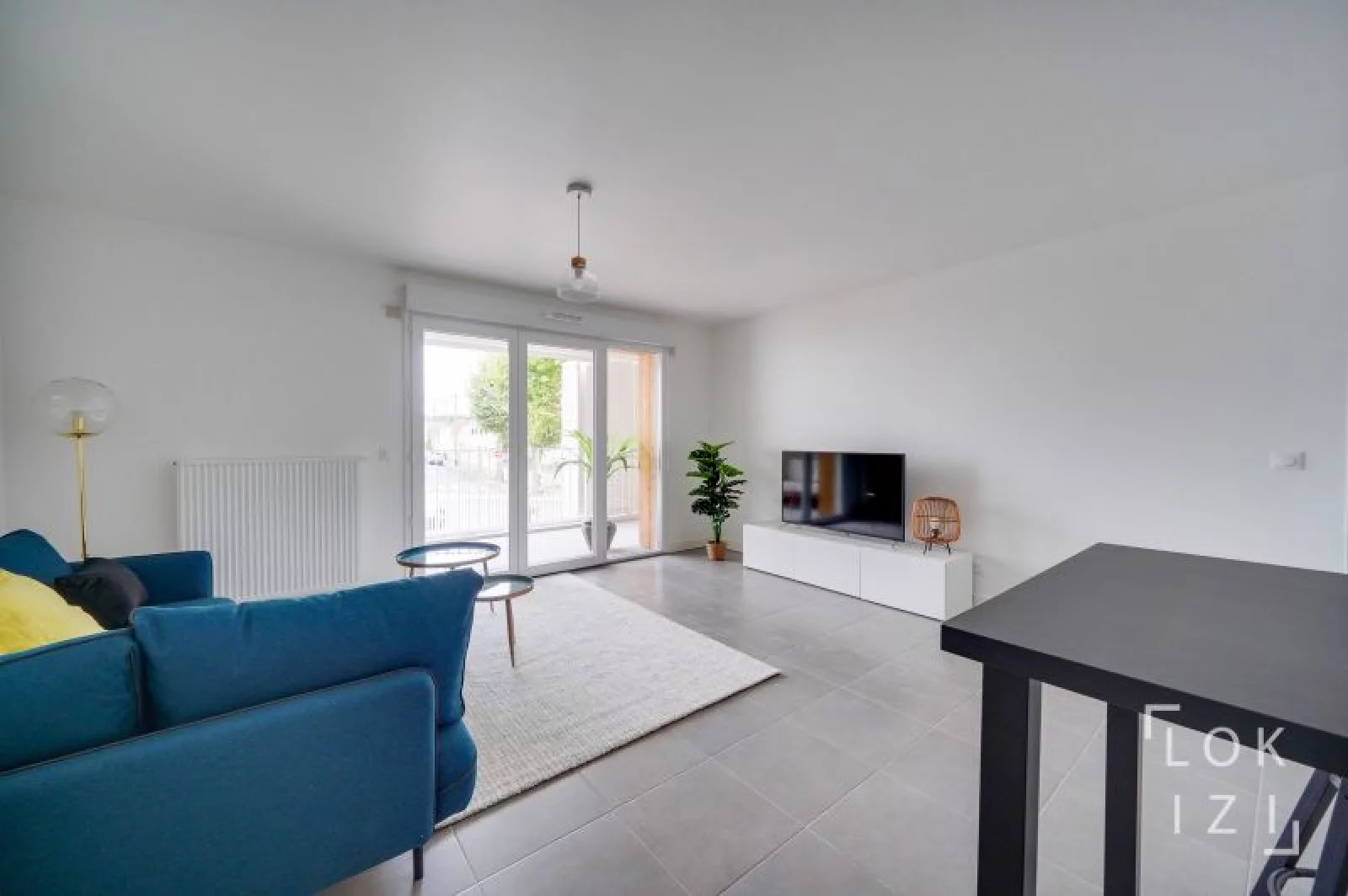 Location appartement meublé 4 pièces 85m²  (Bordeaux - Bacalan)