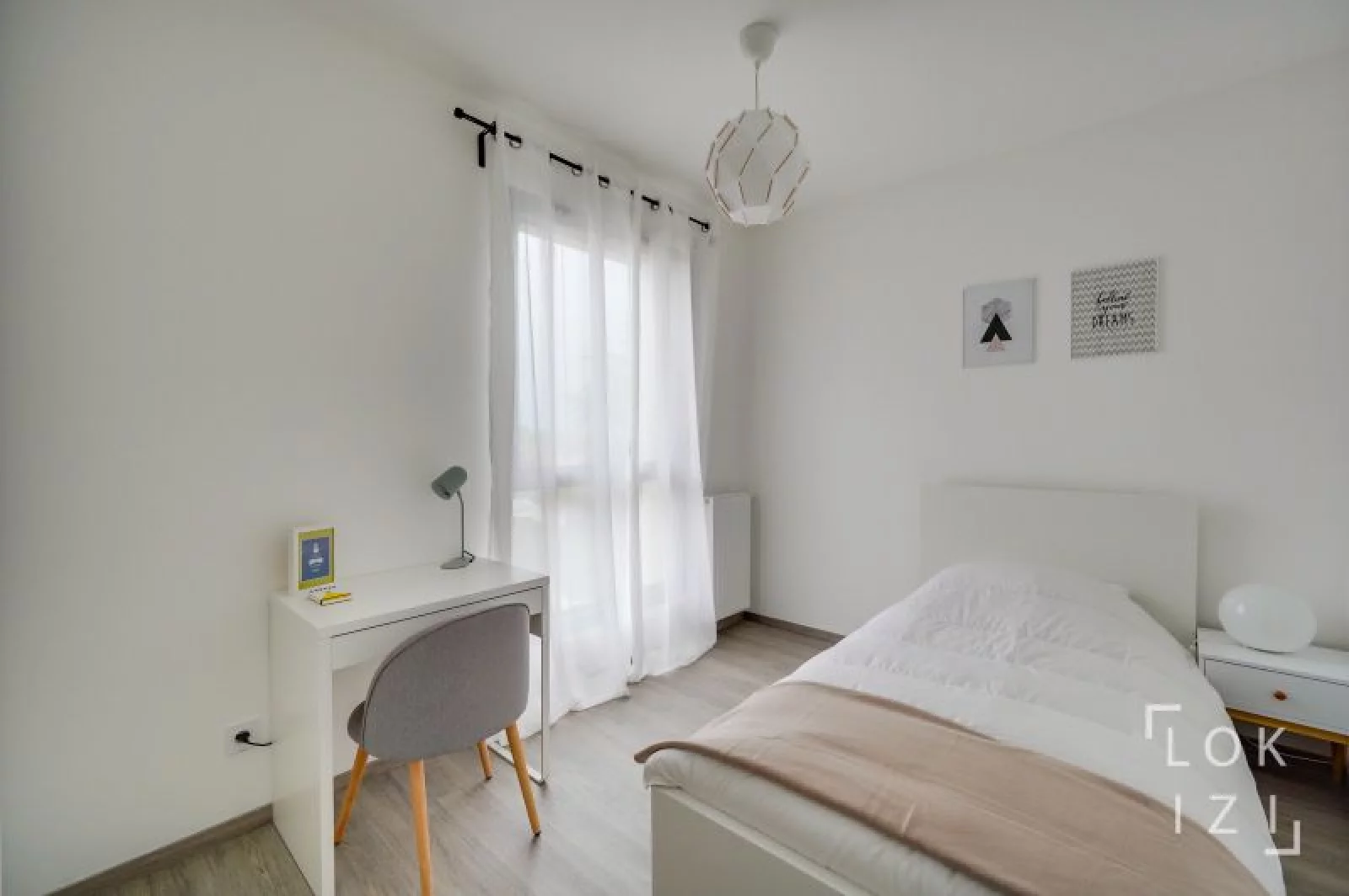 Location appartement meublé 4 pièces 90m² (Bordeaux - Bègles)