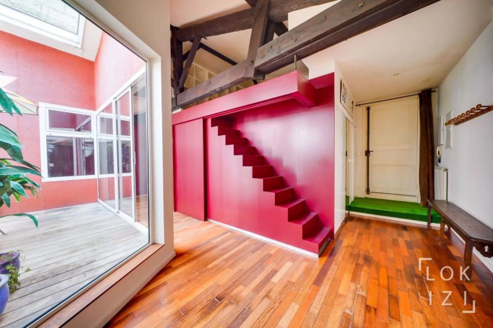 Location appartement meubl T3bis de 103m (Bordeaux - Victor Hugo)
