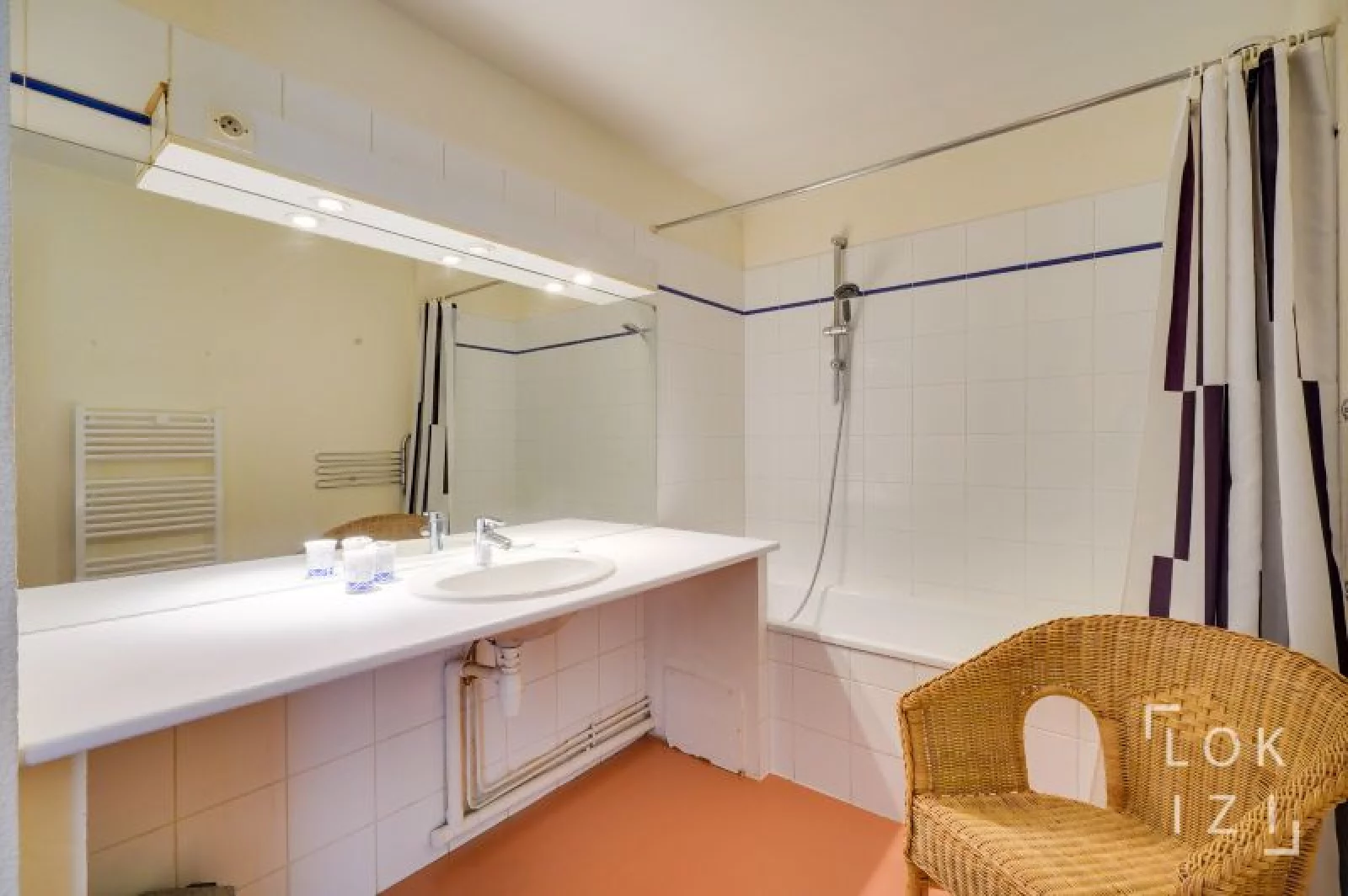 Location appartement meubl duplex T4 de 101m (Bordeaux St Augustin)