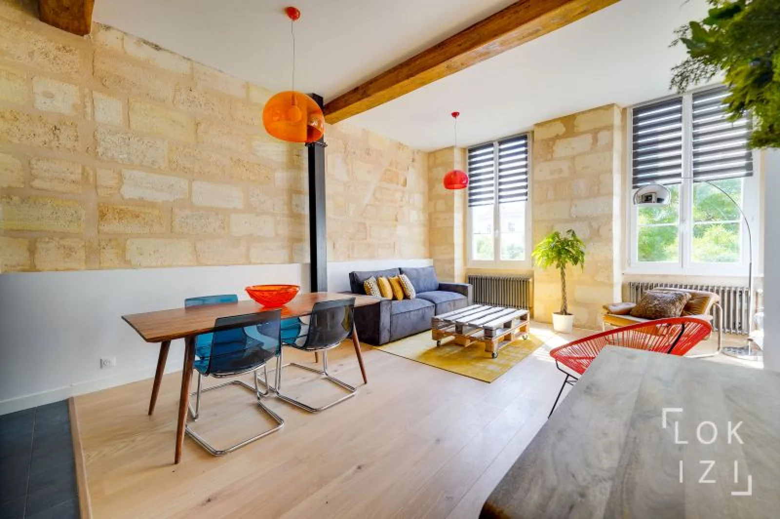 Location appartement meublé 3 pièces 75m² (Bordeaux - Chartrons)