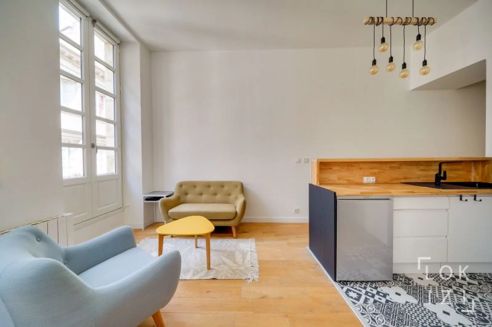 Location appartement meubl 2 pices 37m (Bordeaux centre - Bourse)