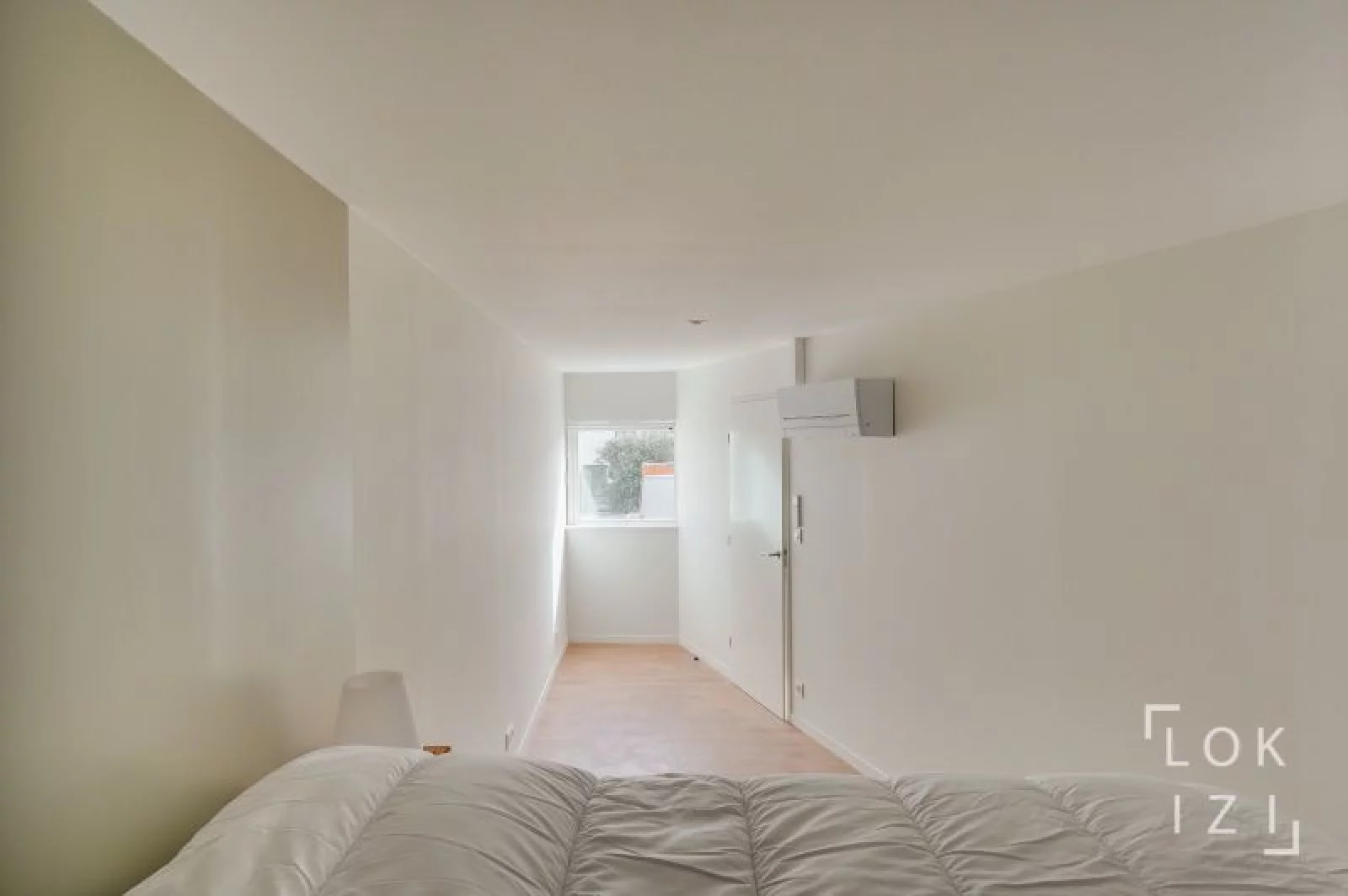 Location appartement meublé 2 pièces 54m² (Bordeaux - St Augustin)