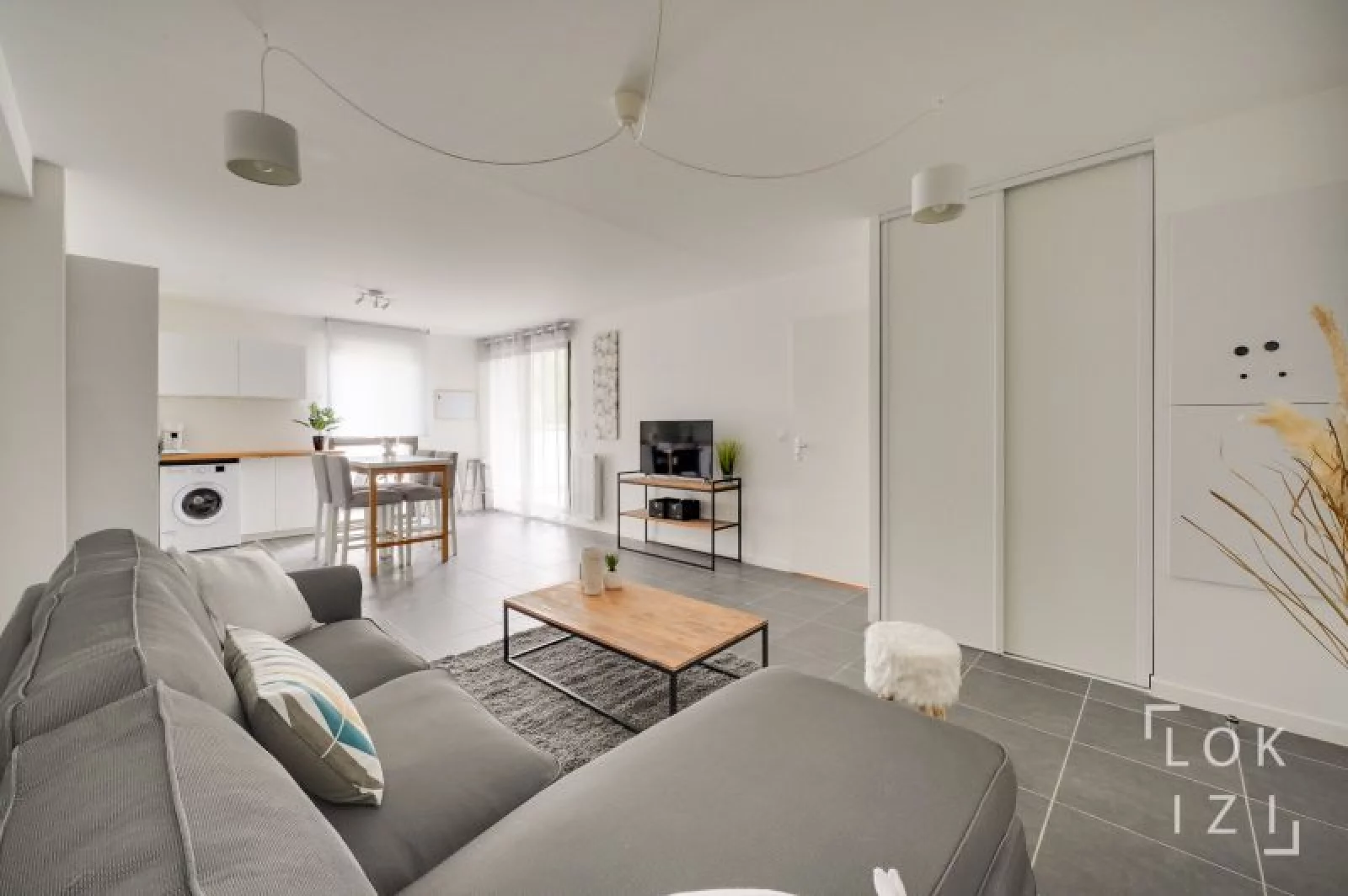 Location appartement meublé 4 pièces 84m² (Bordeaux sud )