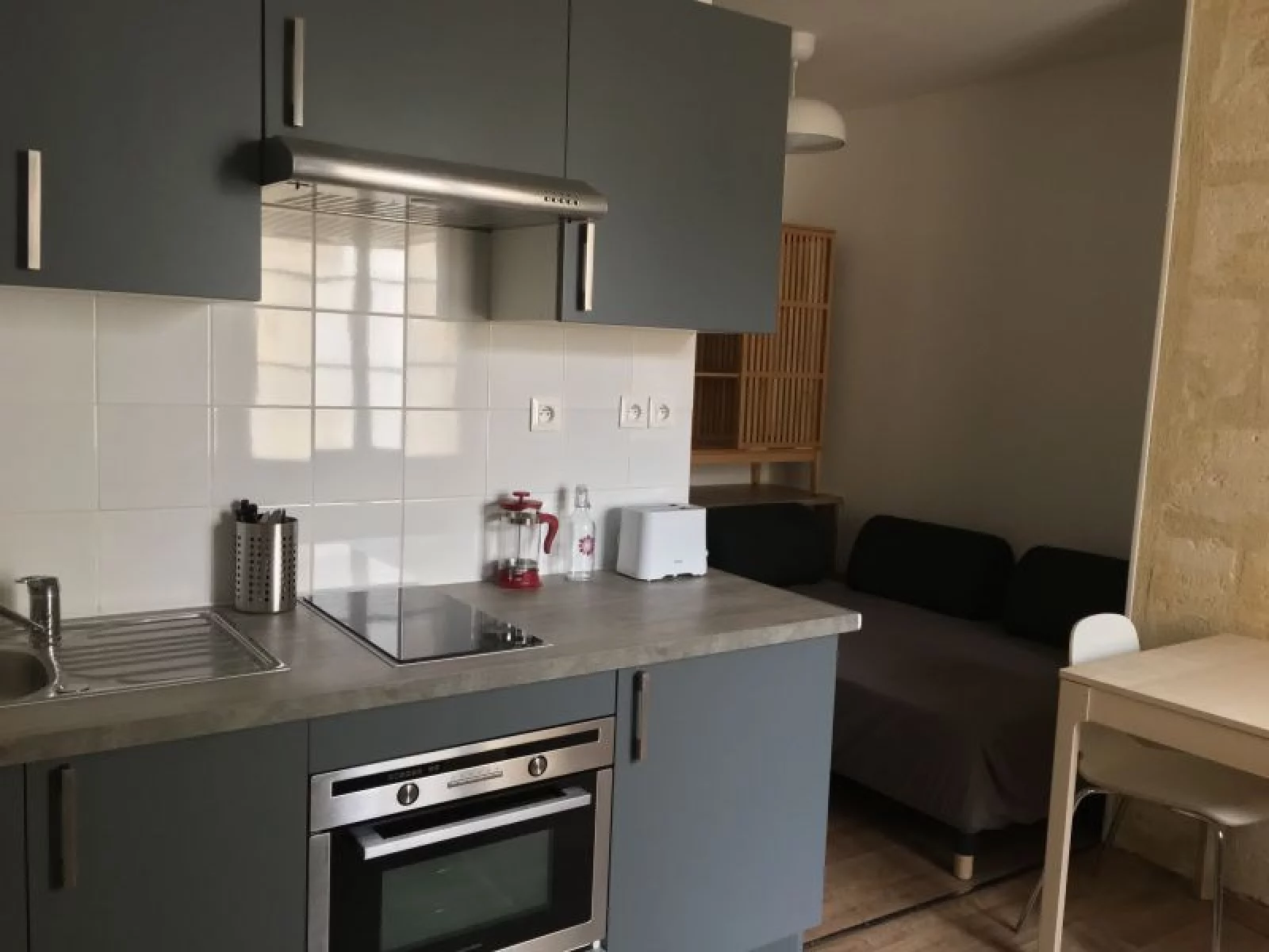 Location studio meubl 19m (Bordeaux - Victoire)