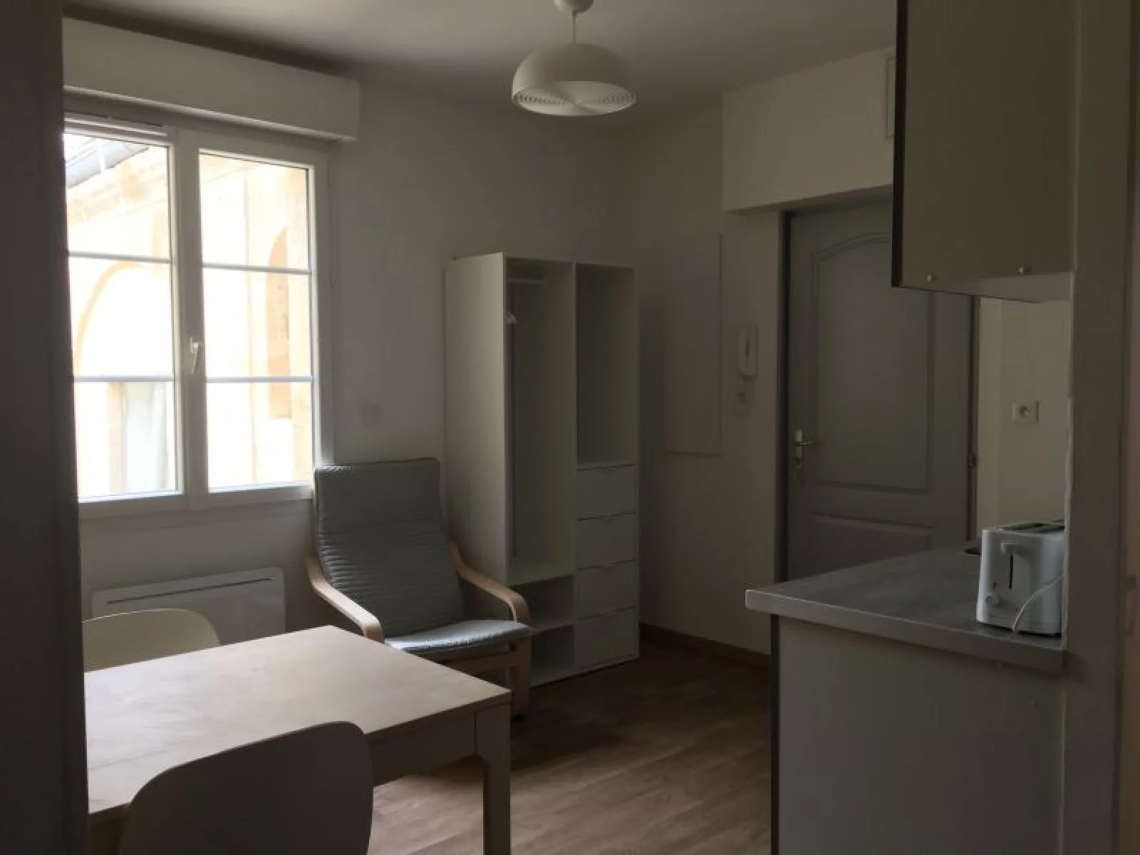 Location studio meubl 19m (Bordeaux - Victoire)