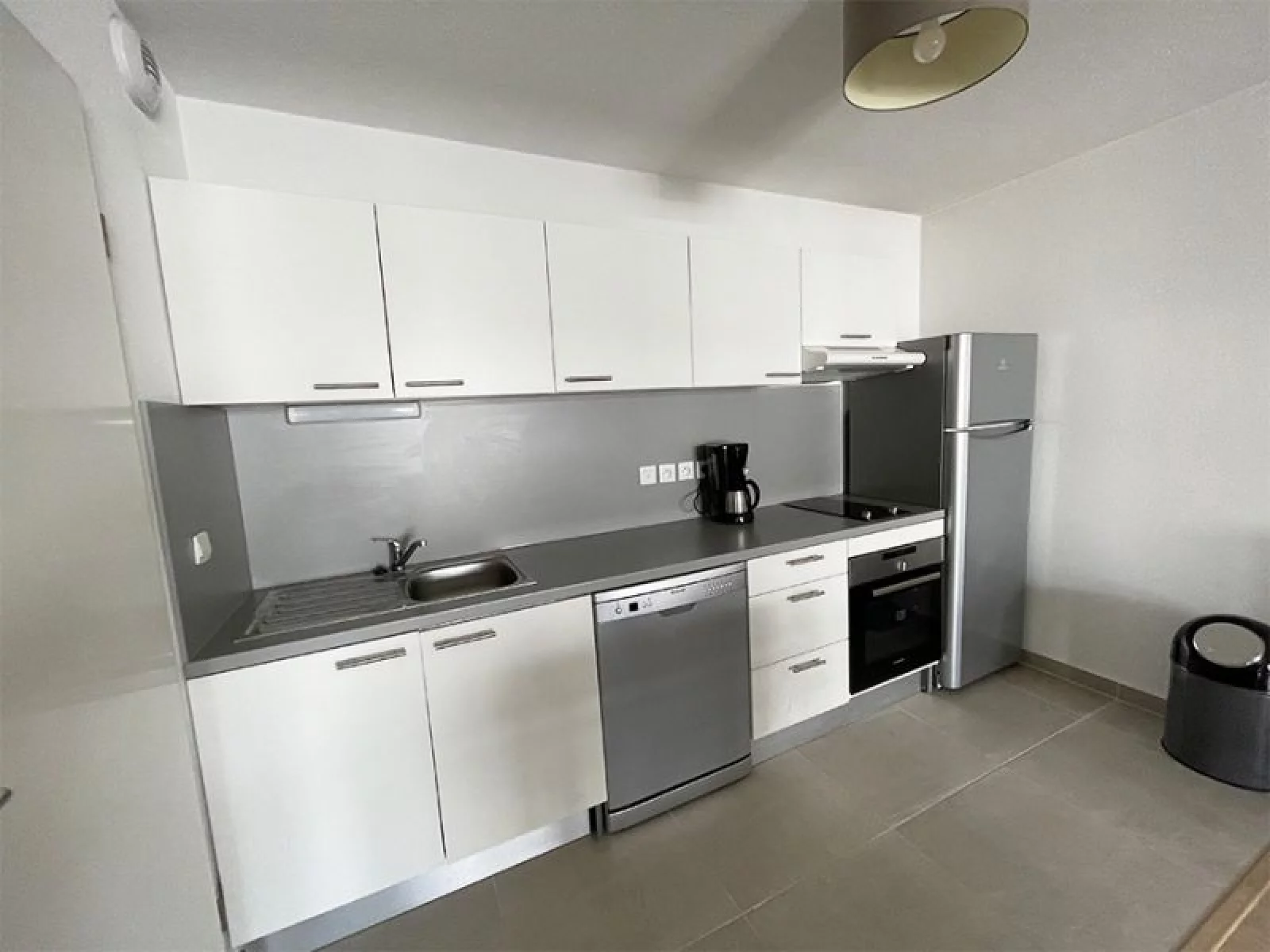 Vente appartement meubl 2 pices 44m (Bordeaux - Bacalan)