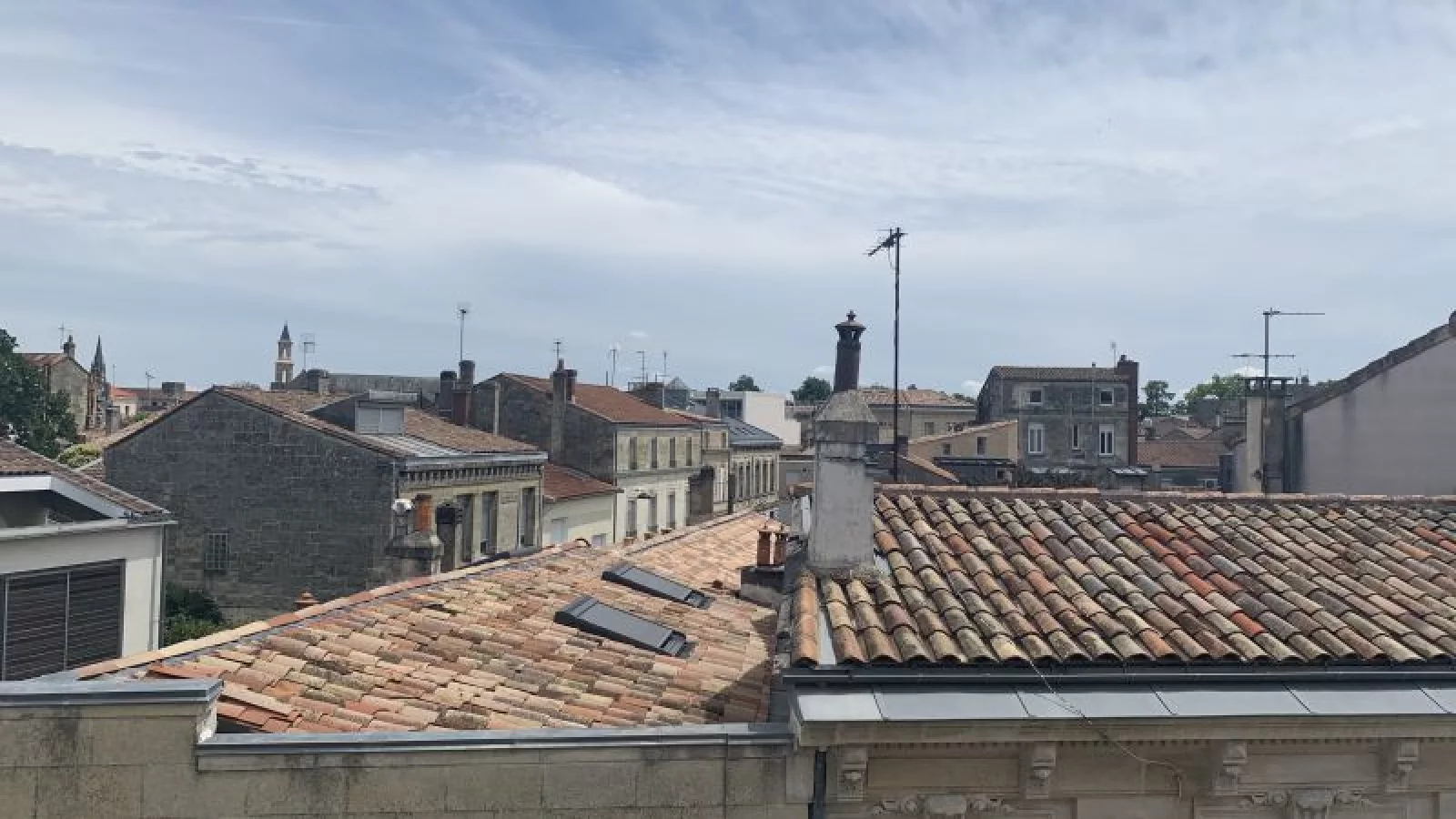 Location studio meubl 29m (Bordeaux - Jardin public)