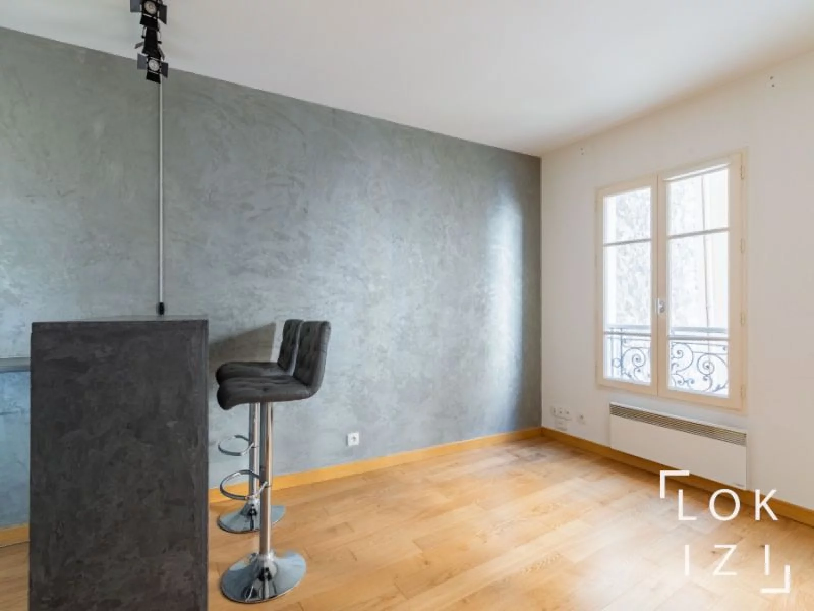 Vente appartement 2 pices de 36m (Paris 18 - Montmartre)