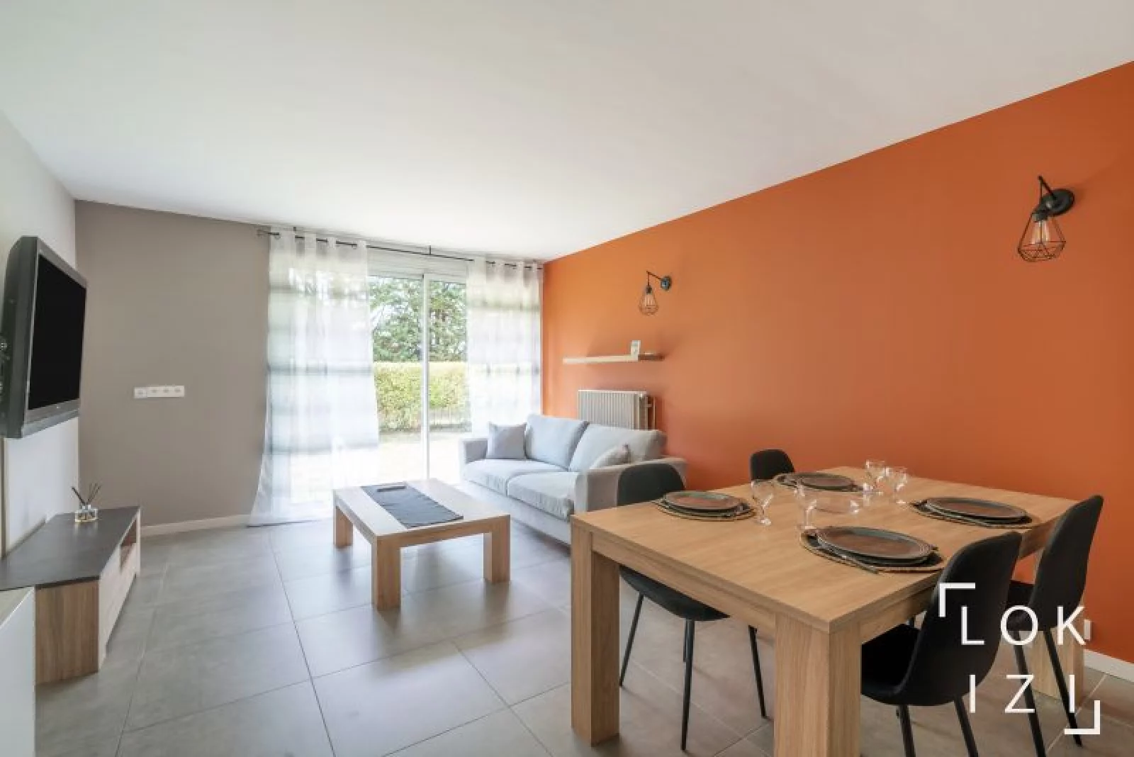 Location appartement meubl 3 pices 74 m (Orlans nord/ Saran 45)