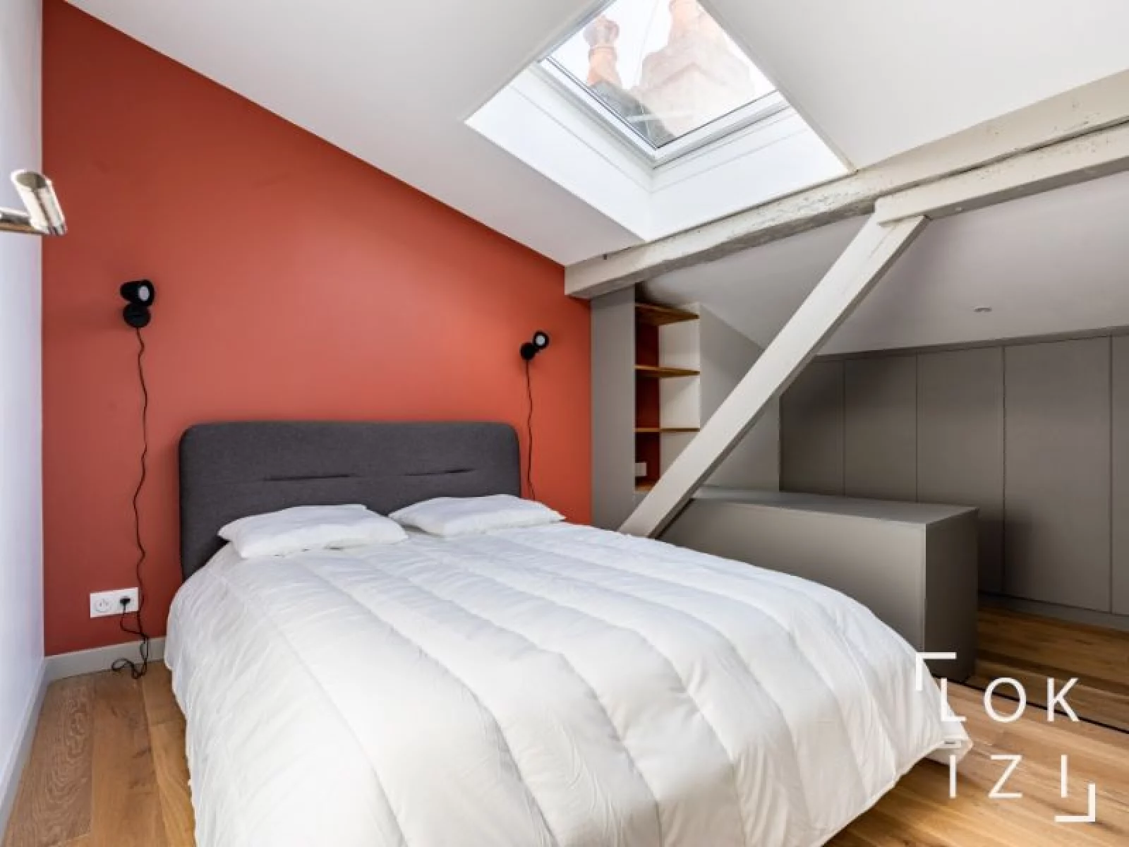 Location appartement duplex meubl T3 de 96m (Bordeaux / Victor Hugo )