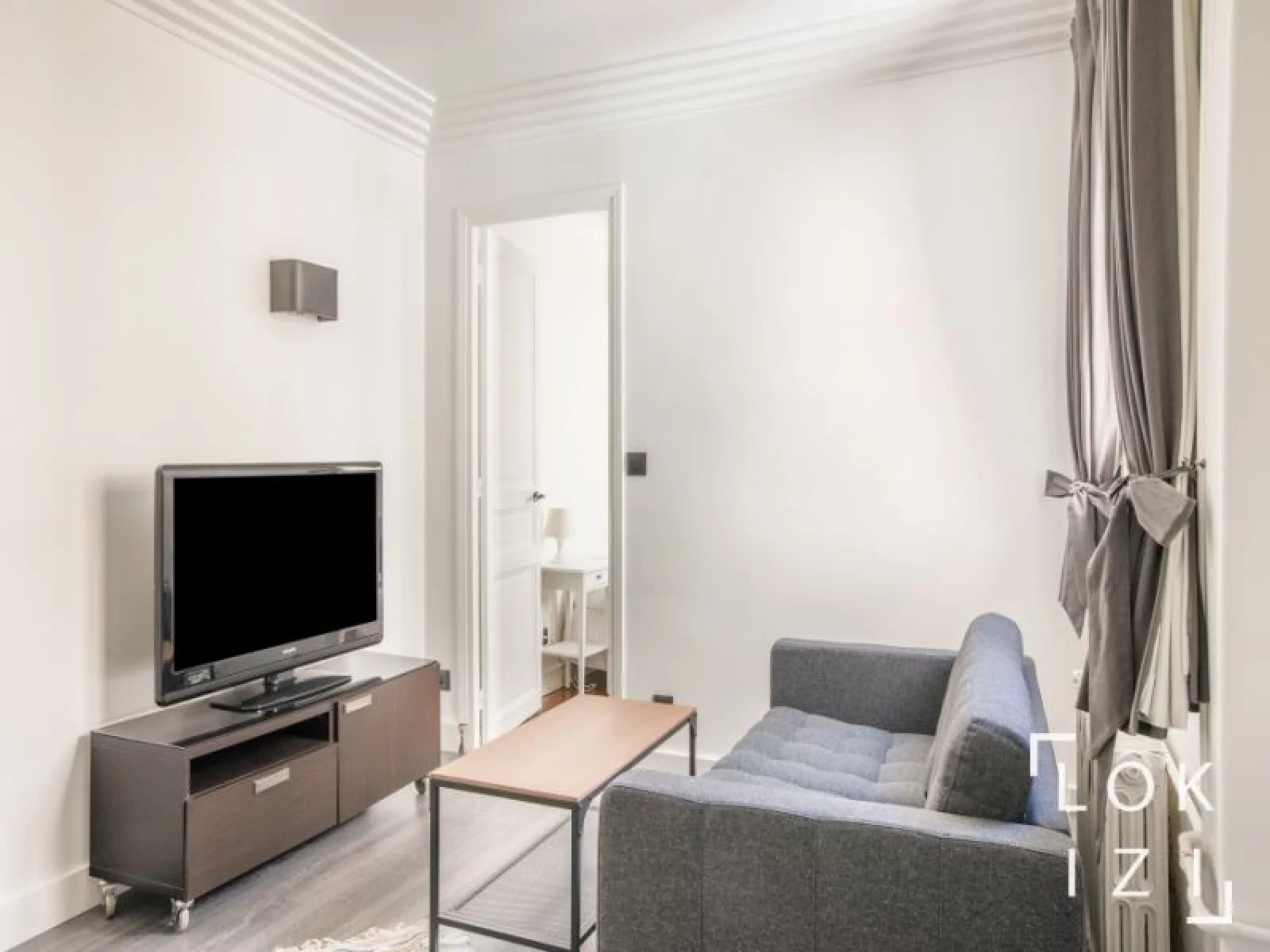 Location appartement meublé 2 pièces 36m² (Paris - 20ème) 