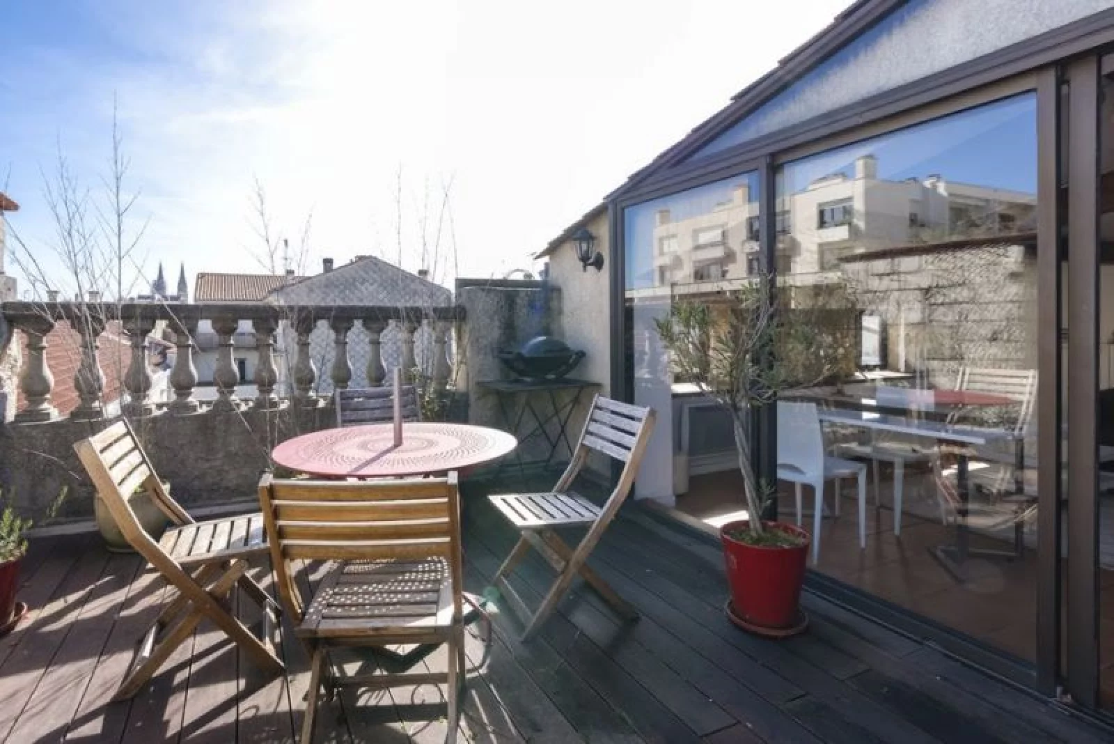 Location appartement meubl 3 pices 59m (Bordeaux / Jardin Public - Chartrons)