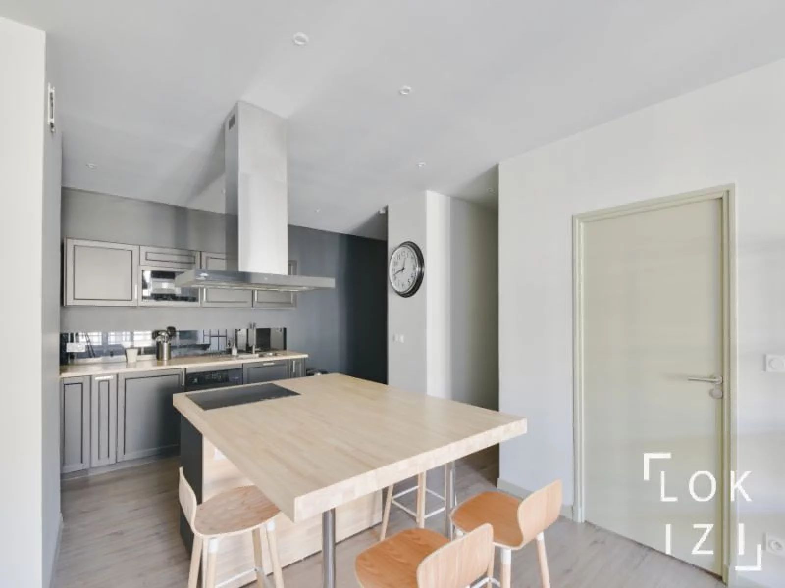 Location appartement meubl 2 pices 60m (Bordeaux centre)