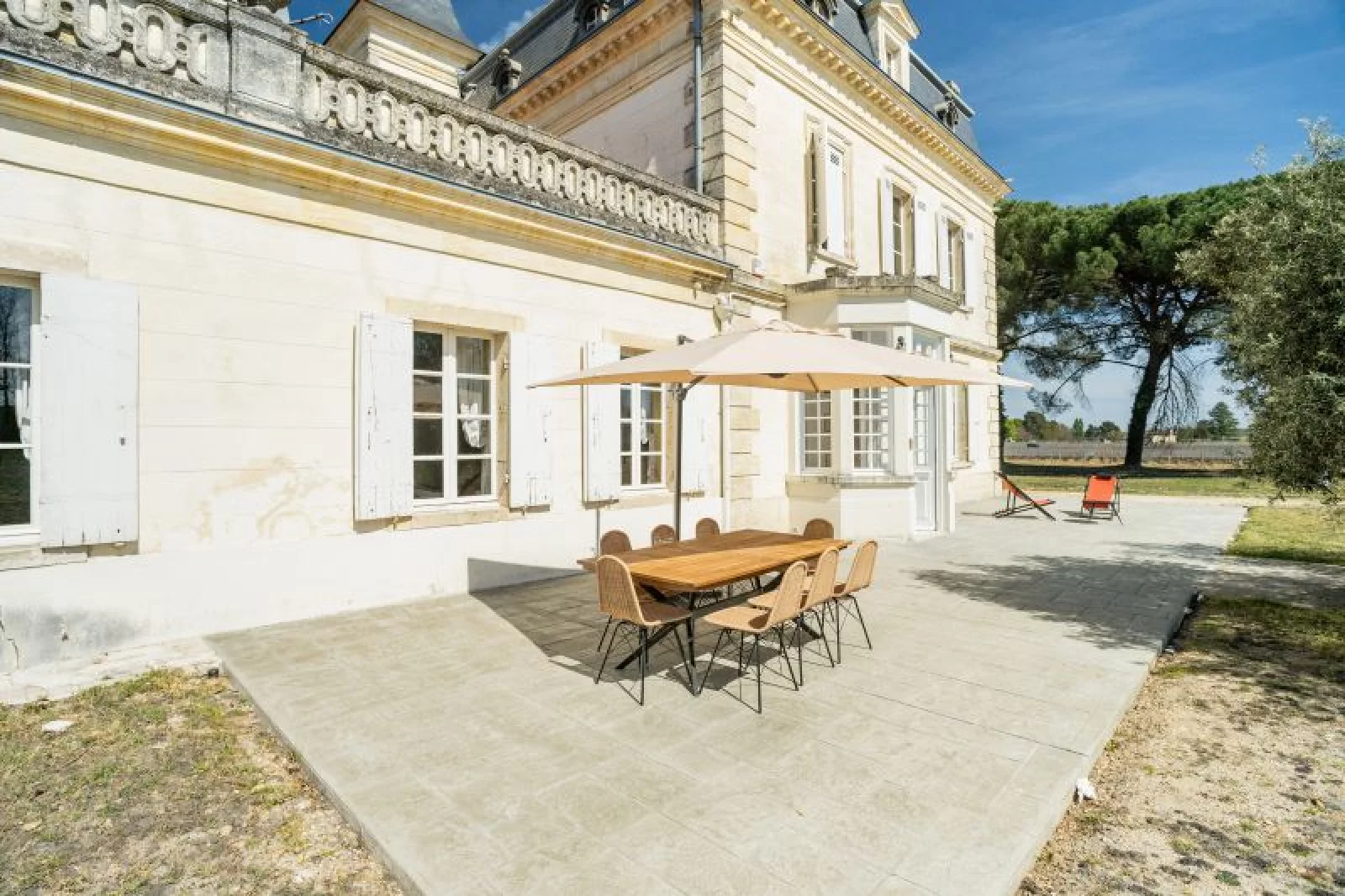 Location château meublé 15 pièces 460m² (Bordeaux sud / la Brède)