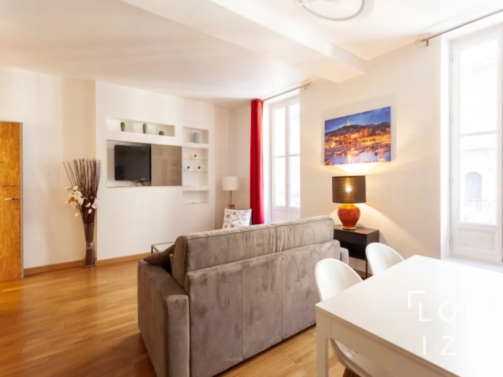Location appartement meubl 2 pices 55m (Marseille - 1er arr)