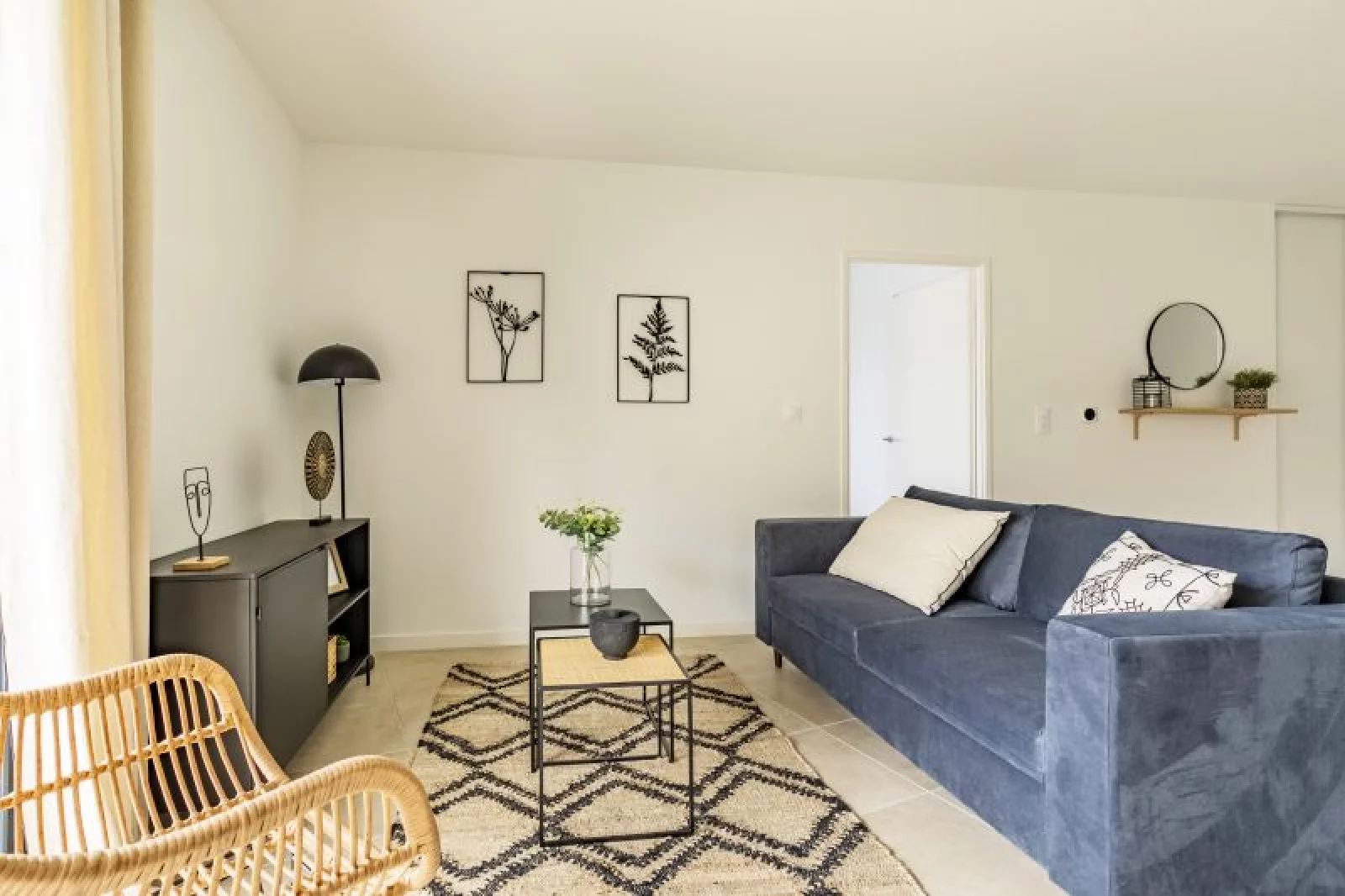Location appartement meubl 4 pices 84m (Bordeaux / St Augustin) 