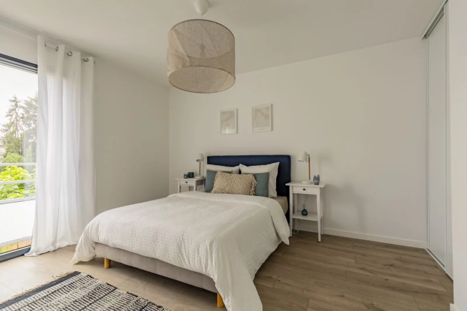 Location appartement meubl 4 pices 84m (Bordeaux / St Augustin) 